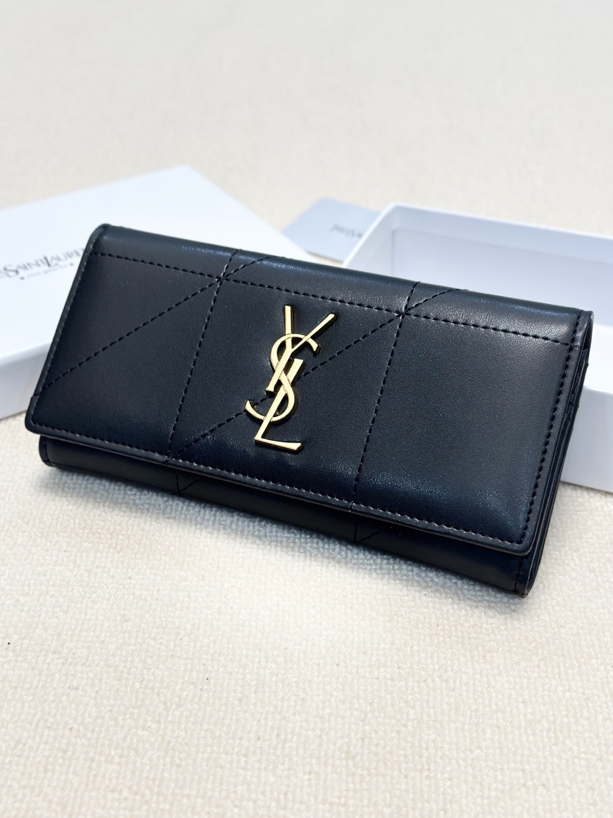 YSL 長版真皮銀包 禮盒裝