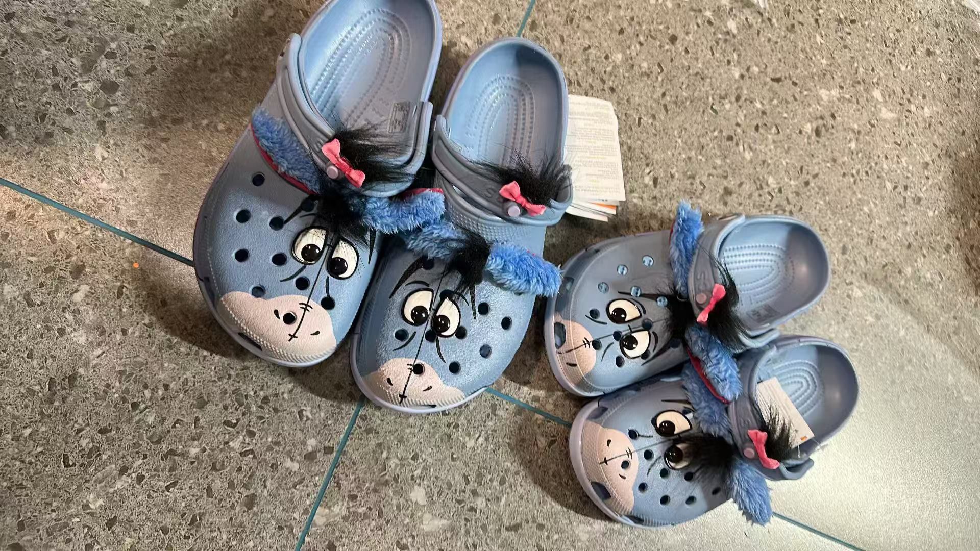 預訂款～廠單 crocs洞洞拖鞋-（最後有尺碼表只供已預訂之客人付款）