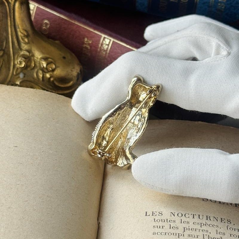 Vintage Rhinestone Studded Sparkling Cat Brooch with Red Eyes(MT2554)