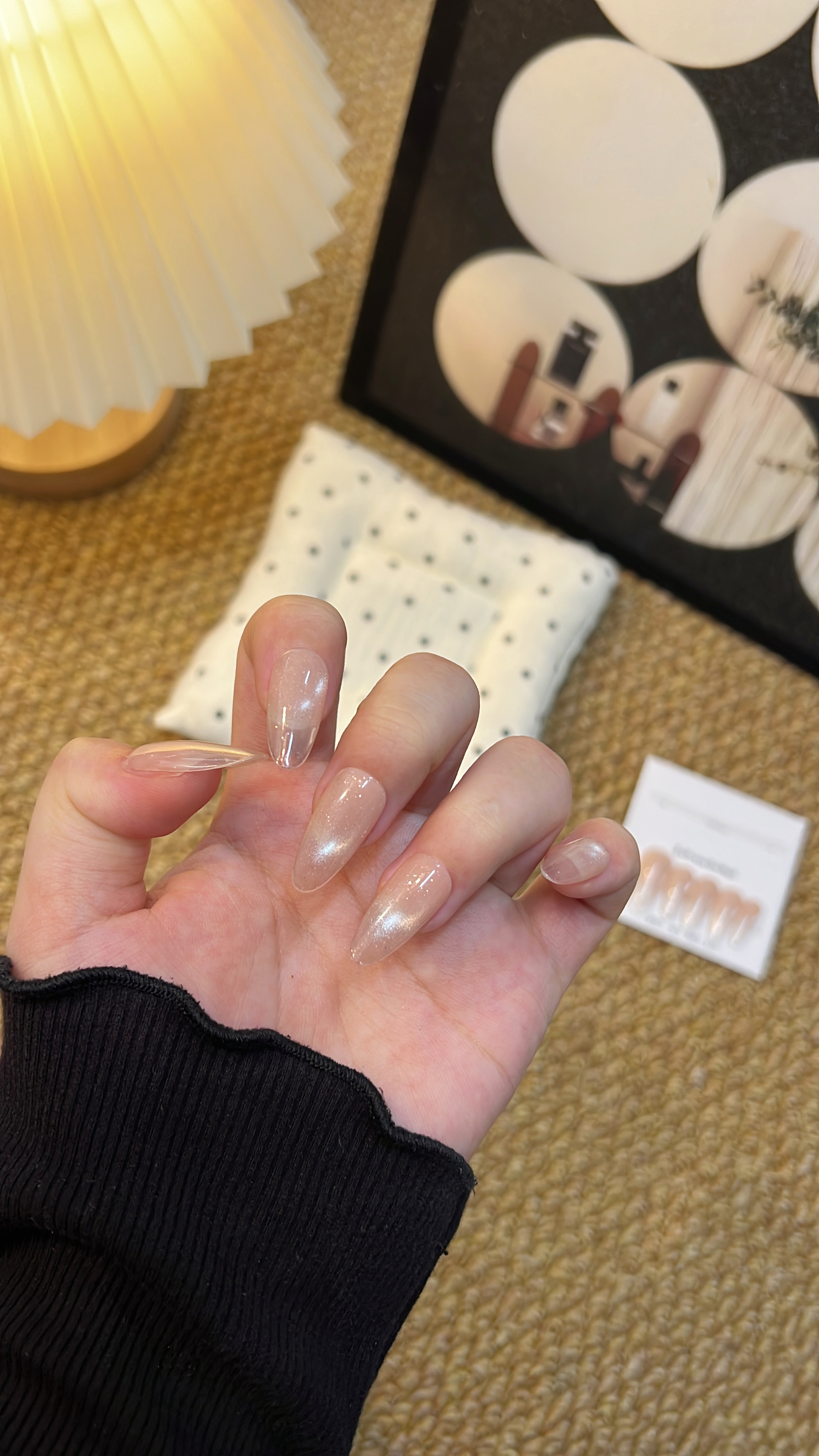 渐变猫眼 中杏仁