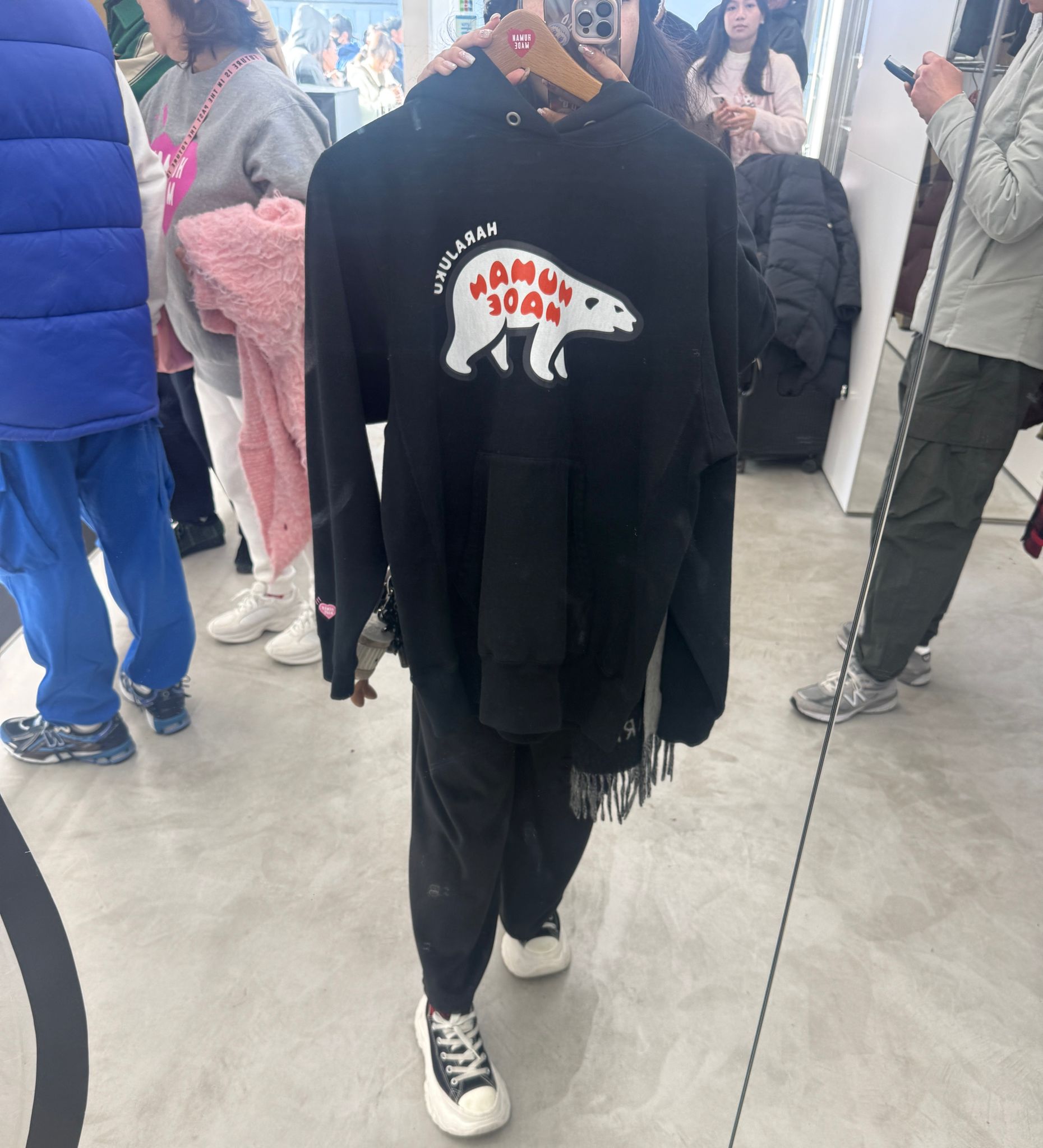 門市限定版 pink 心衛衣 S-xl black