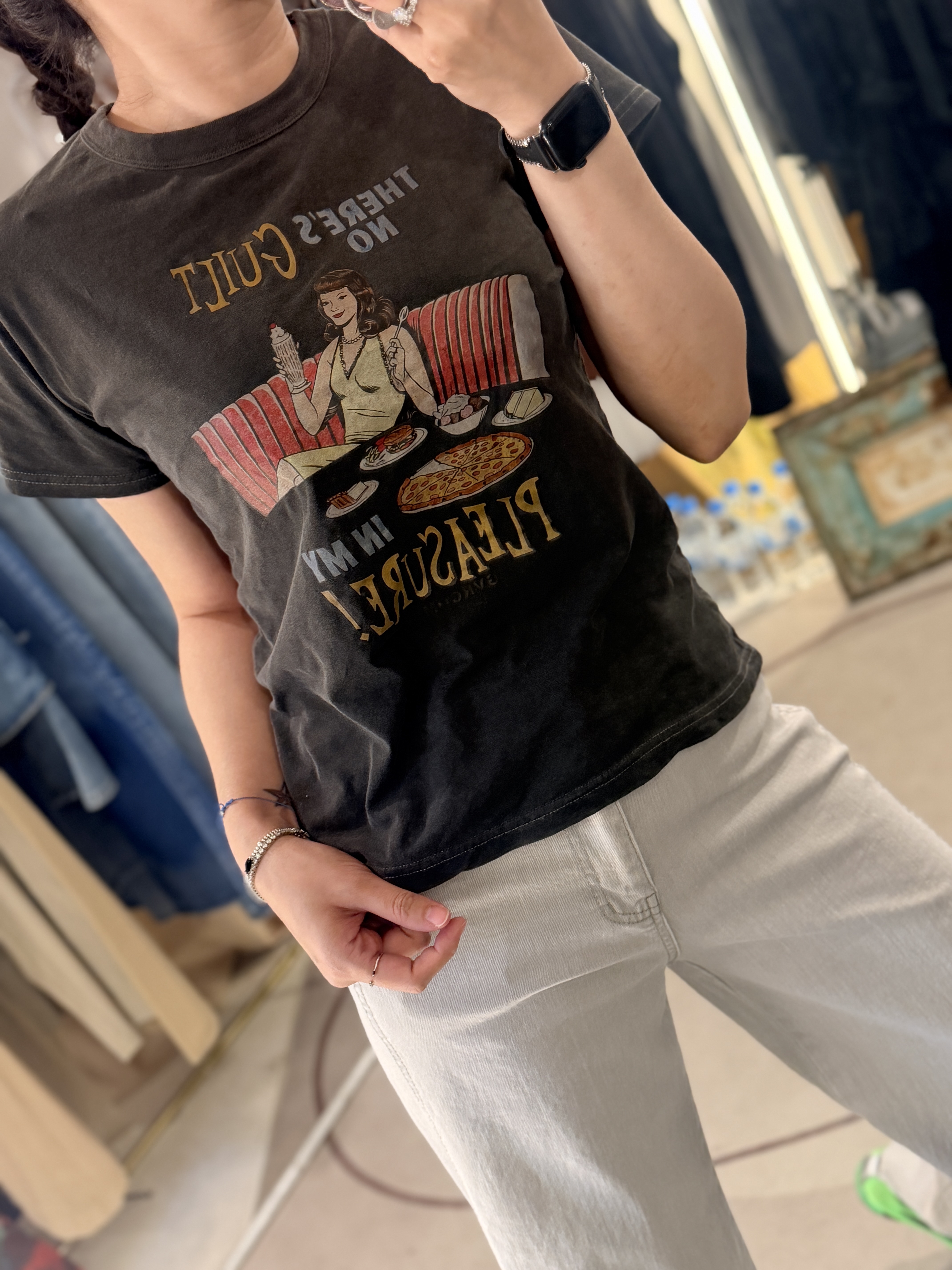 Woman tee