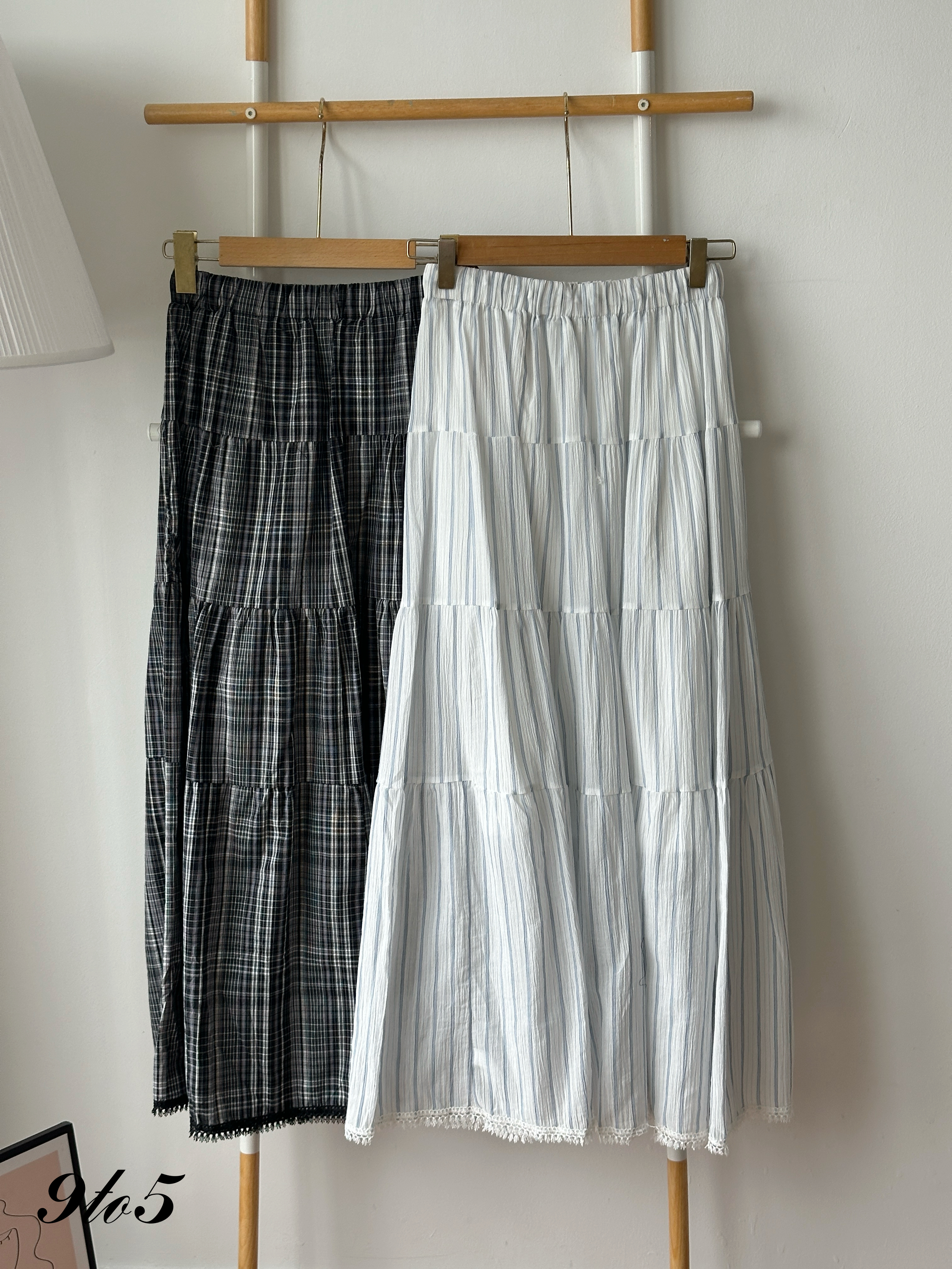 S1974 Long Layered Skirt - Black & White