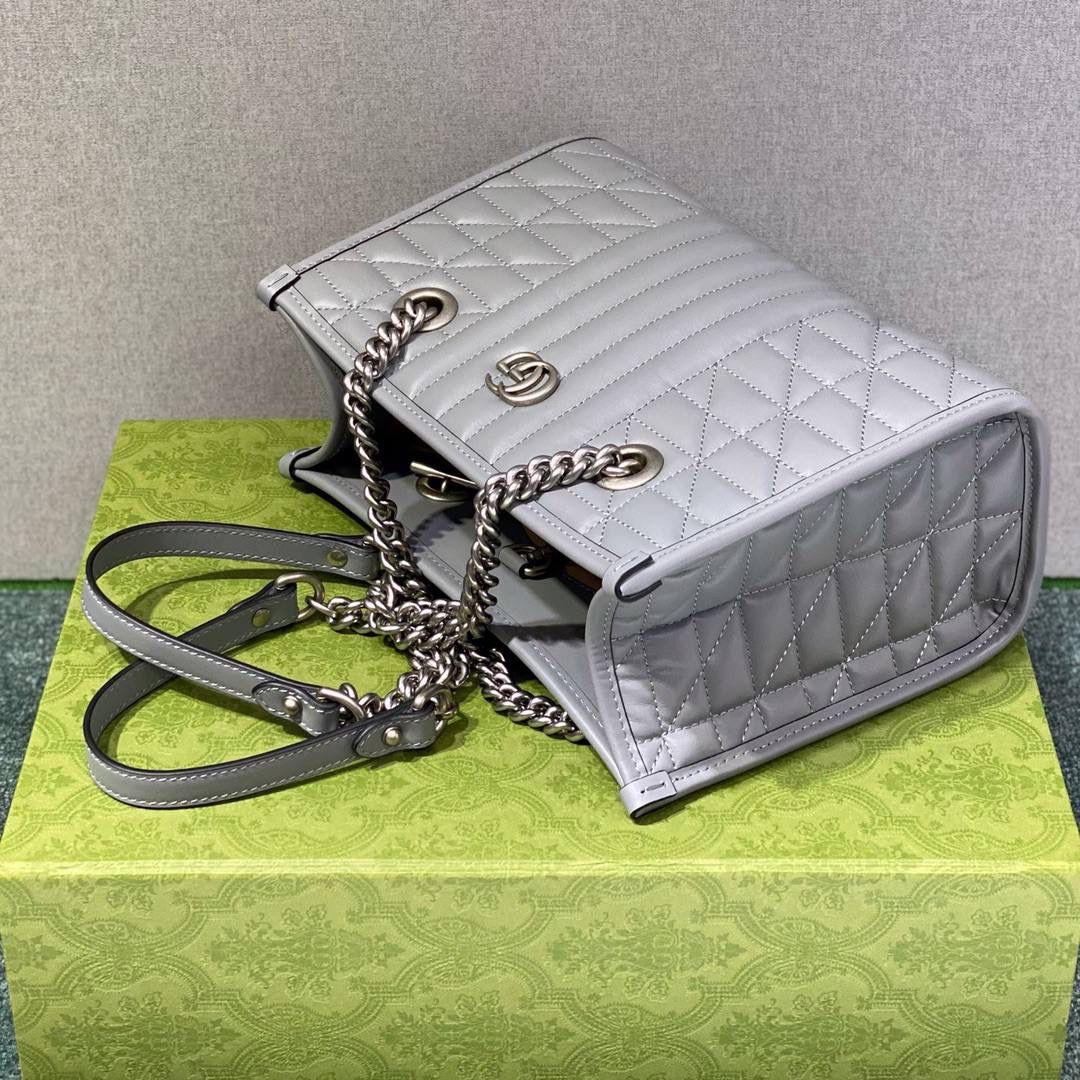 ▪大货实拍图 𝗚𝗚 𝗠𝗮𝗿𝗺𝗼𝗻𝘁几何系列 型号：681483 尺寸：26.5*19*11cm