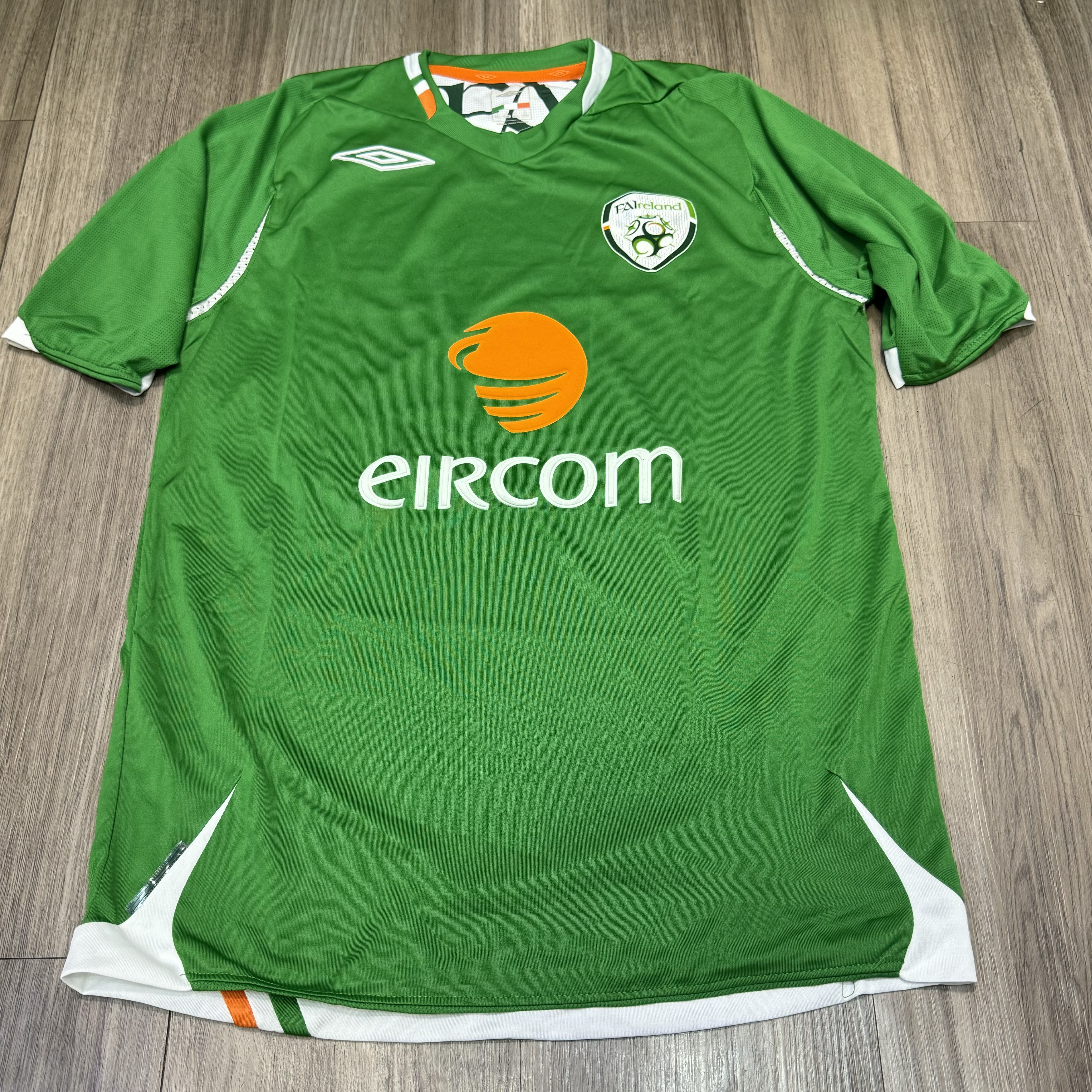 Ireland 08/10 home shirt