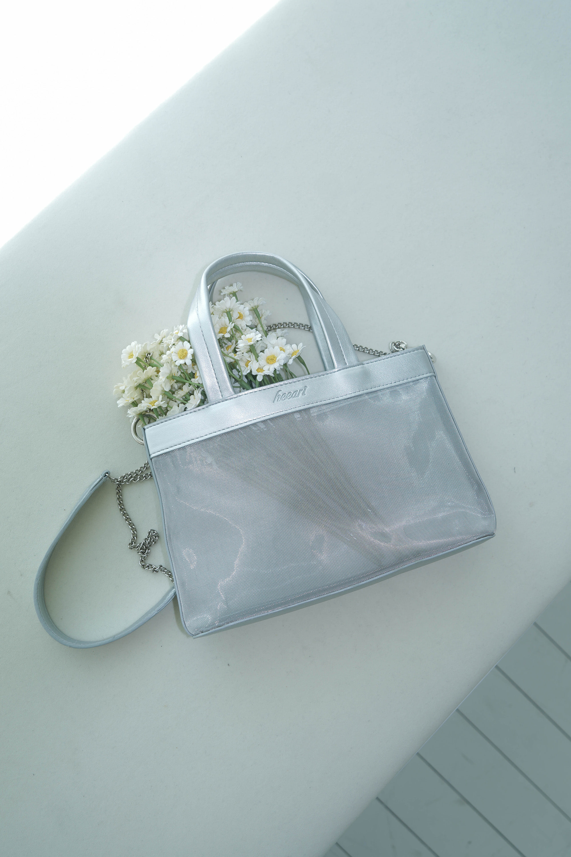 韓國🇰🇷設計品牌Heeari | MariMesh Cross Tote Bag