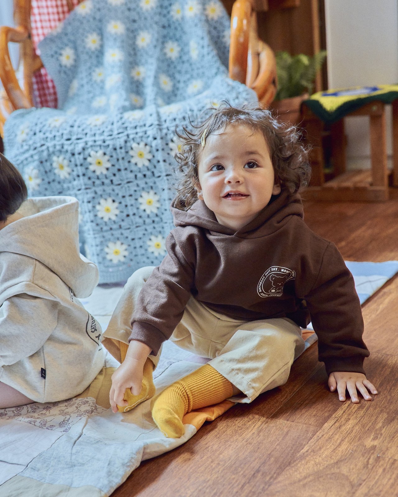 OOTT | Day-Hood Sweatshirt (With Mom)