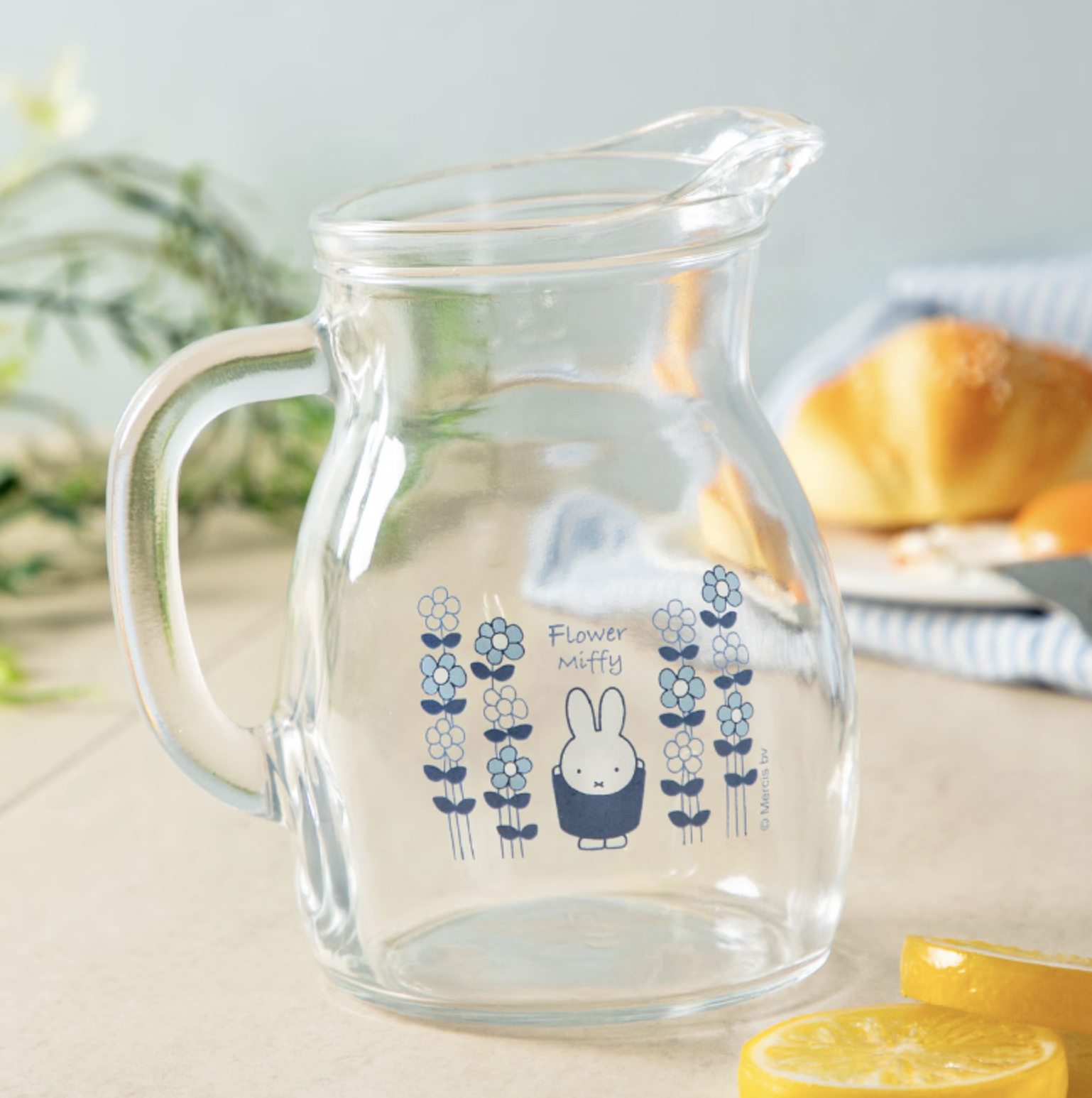 🐰Pre Order  - miffy 藍花玻璃杯 /玻璃瓶  ( 📦 第一批 大約4月底 ～ 5月中到貨, 若遇到缺貨或其它因素貨期會延遲 ）