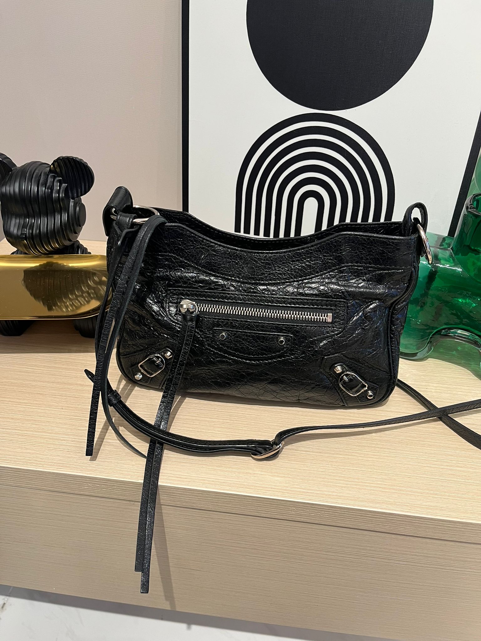 Balenciaga crossbody bag 23x15cm  100%Authentic,95%new✅dust bag  