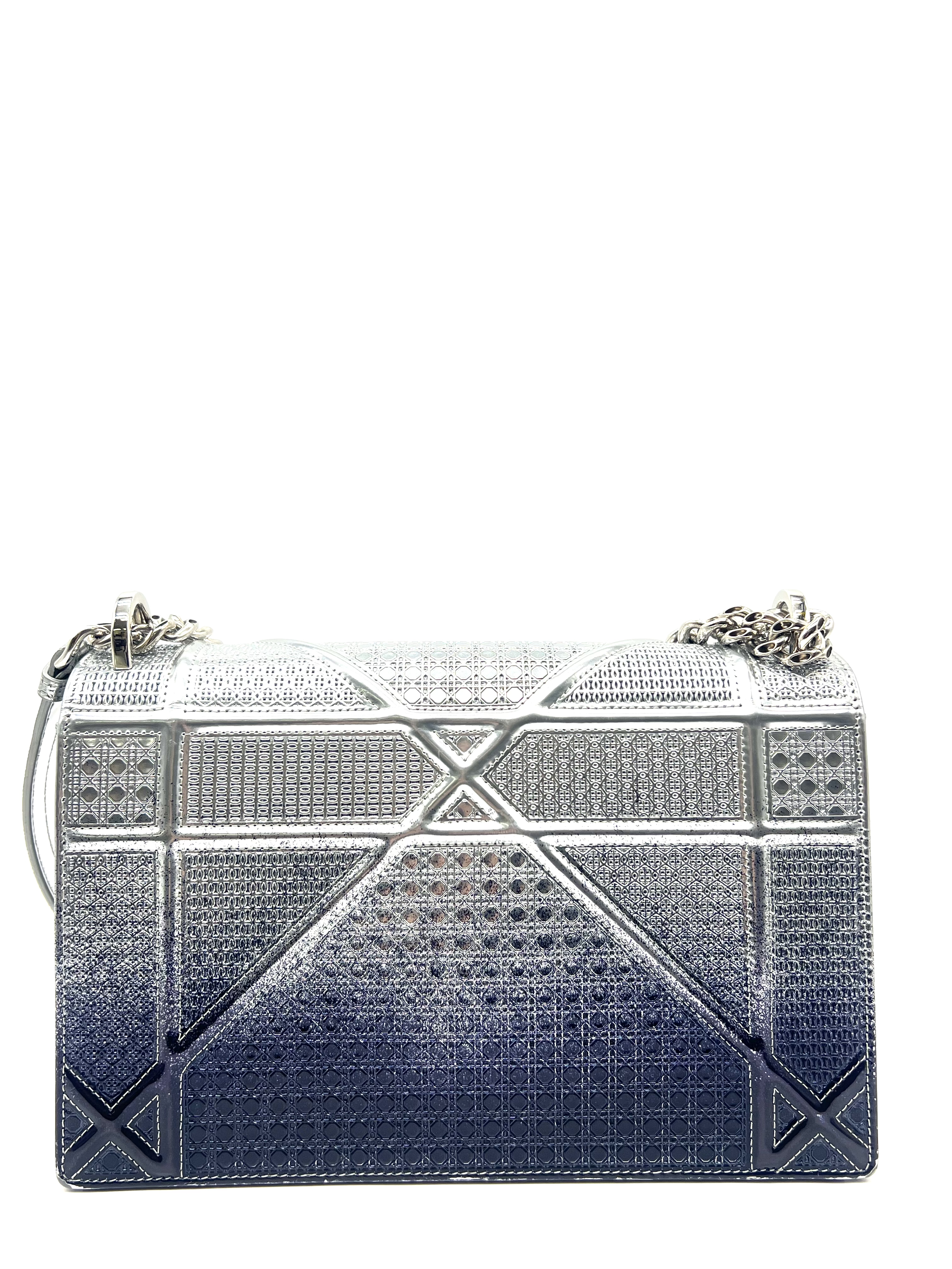 Pre-Owned DIOR Diorama / Product Code: 26051524
