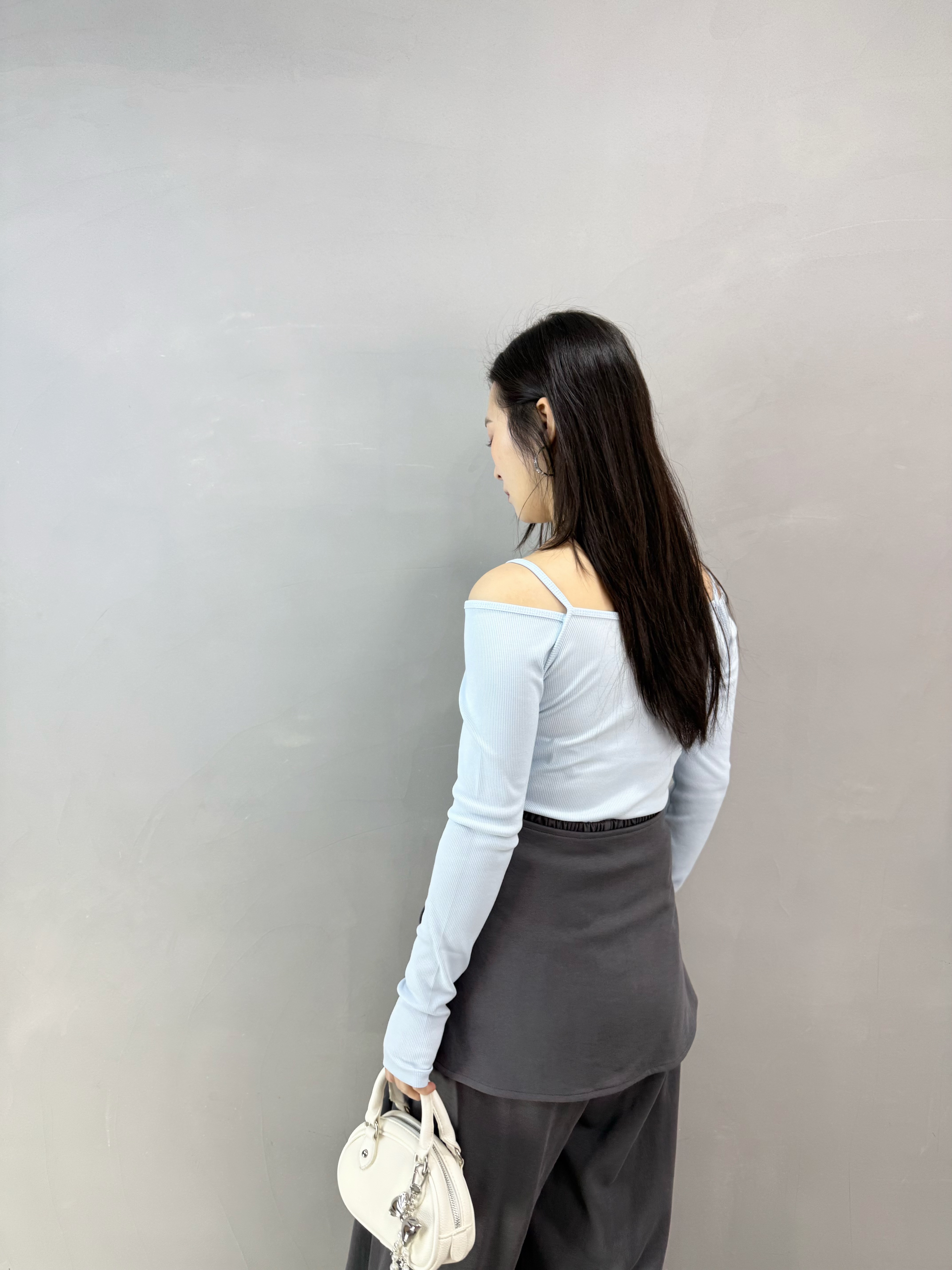 H76 扣鈕Lace 露膊Tee