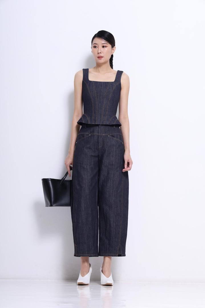 吊带牛仔上衣 2700