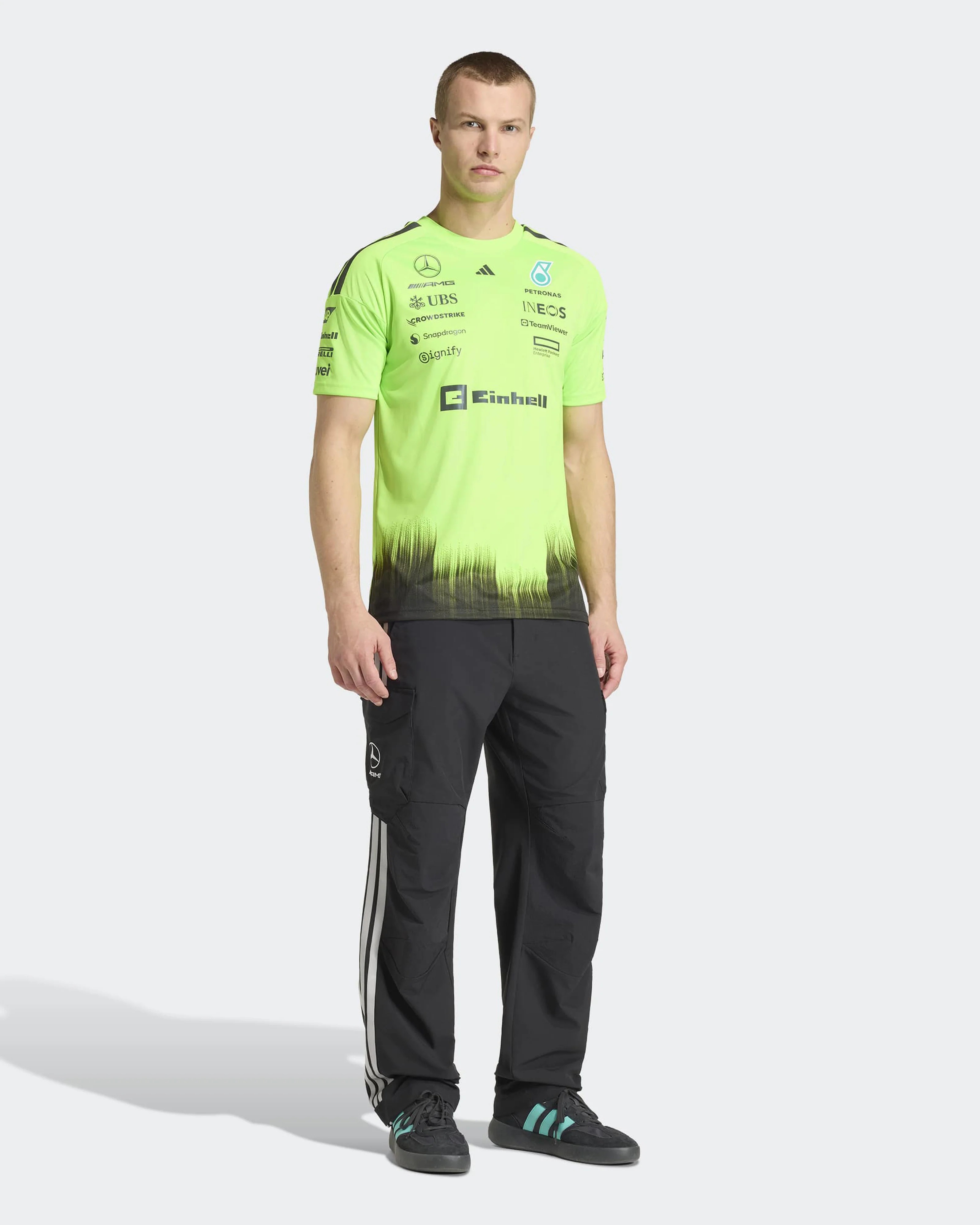 Adidas F1 Mercedes Benz 平治車隊 2026 官方技師T-Shirt KE5560