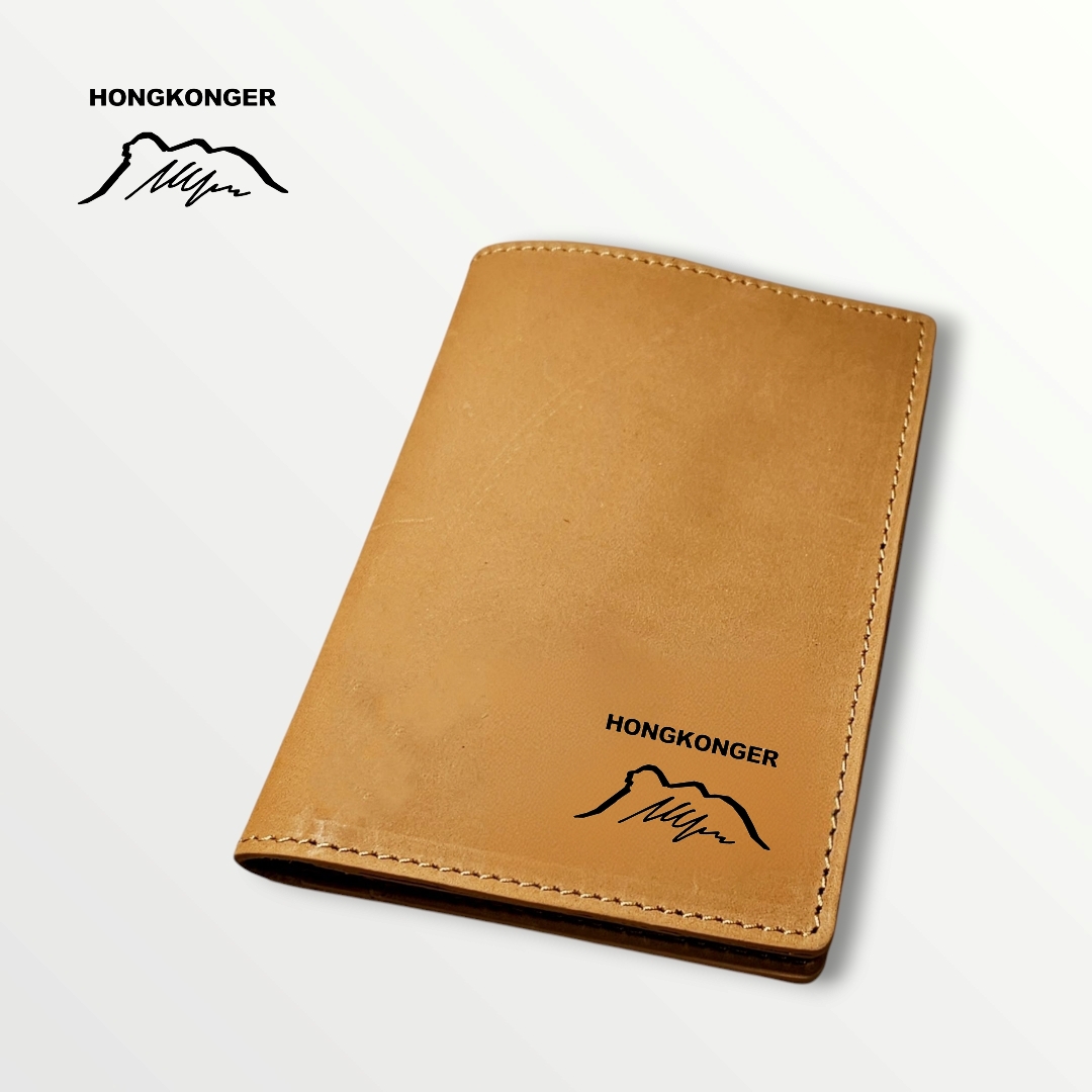 【職人烙印】獅子山原色真皮護照套  (含專屬名字雕刻)