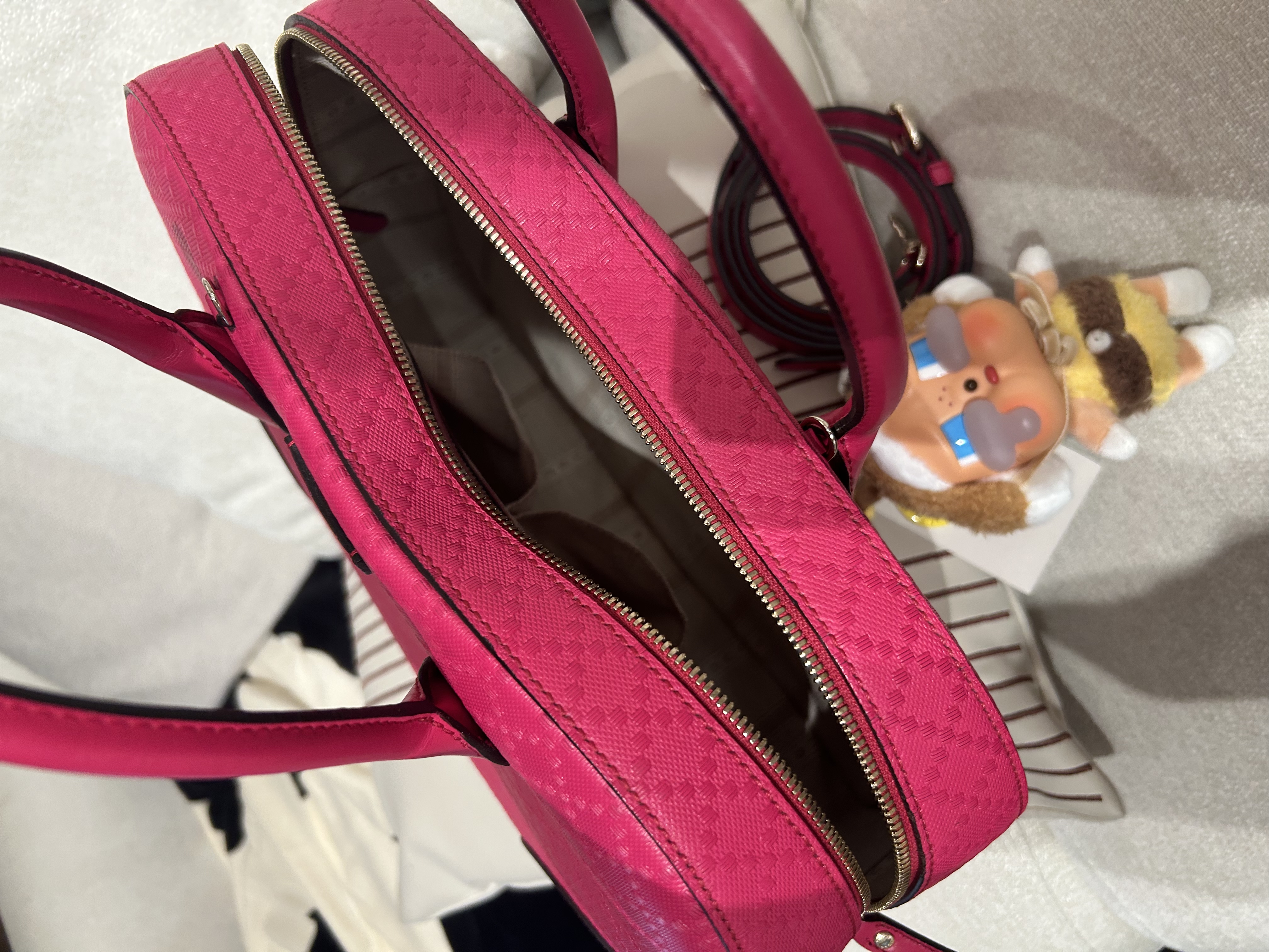 Gucci 2way bag  100%Authentic, 95%New✅Dust bag