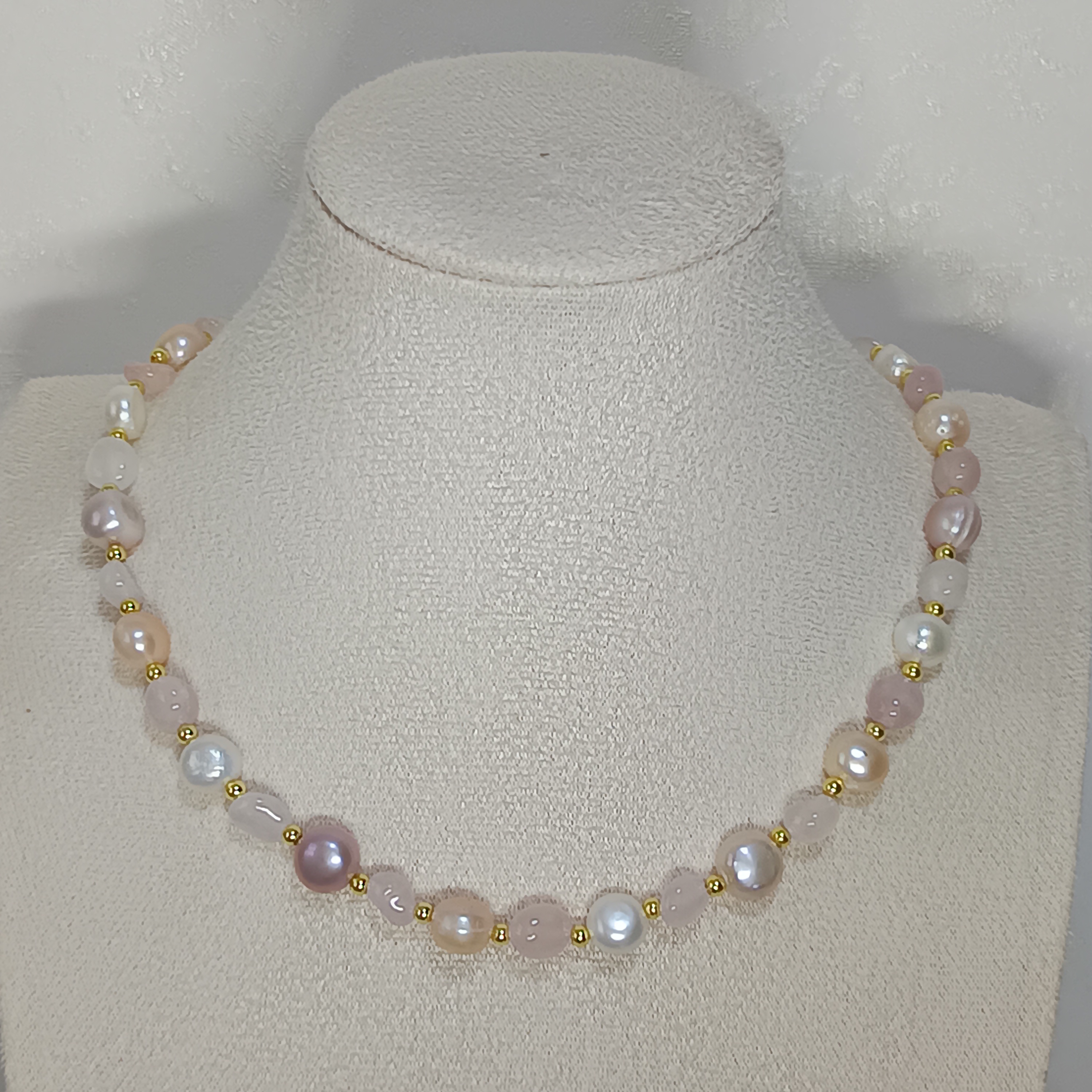 特價品‼️淡水糖果色巴洛克珍珠+天然隨形粉水晶時尚項鍊