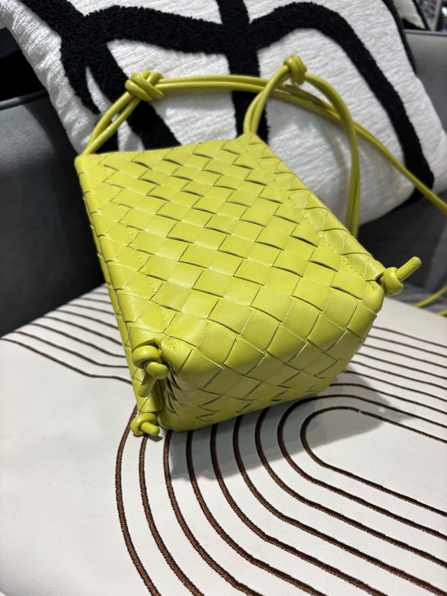 Bottega Veneta Mini The Knot Intrecciato bucket bag,100%AUTHENTIC, 95%new  