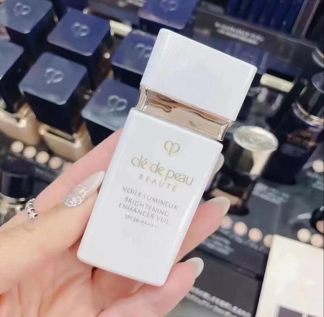 Clé de Peau Beauté Voile Lumineux 光透亮肌妝前霜 （白短管） 30ml