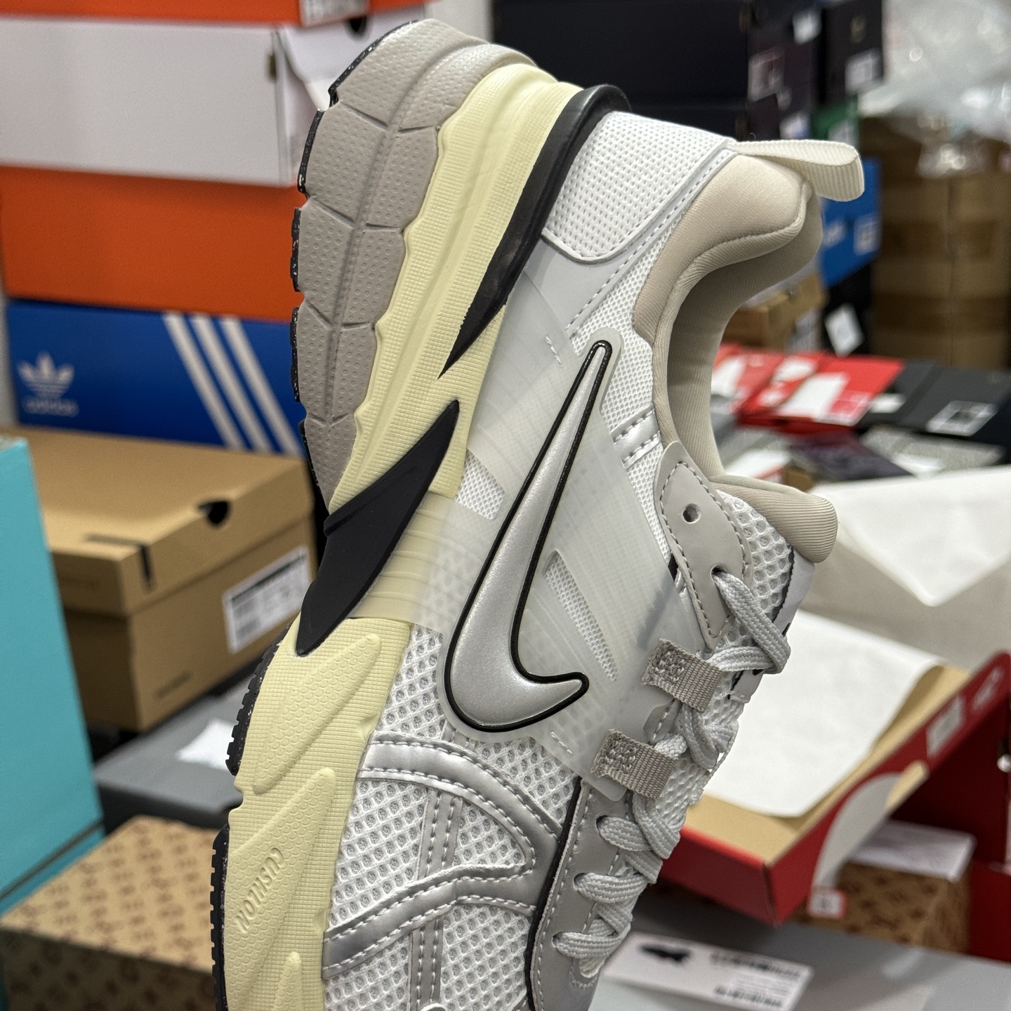 Nike V2K Run "Summit White/Metallic Silver" FD0736-100