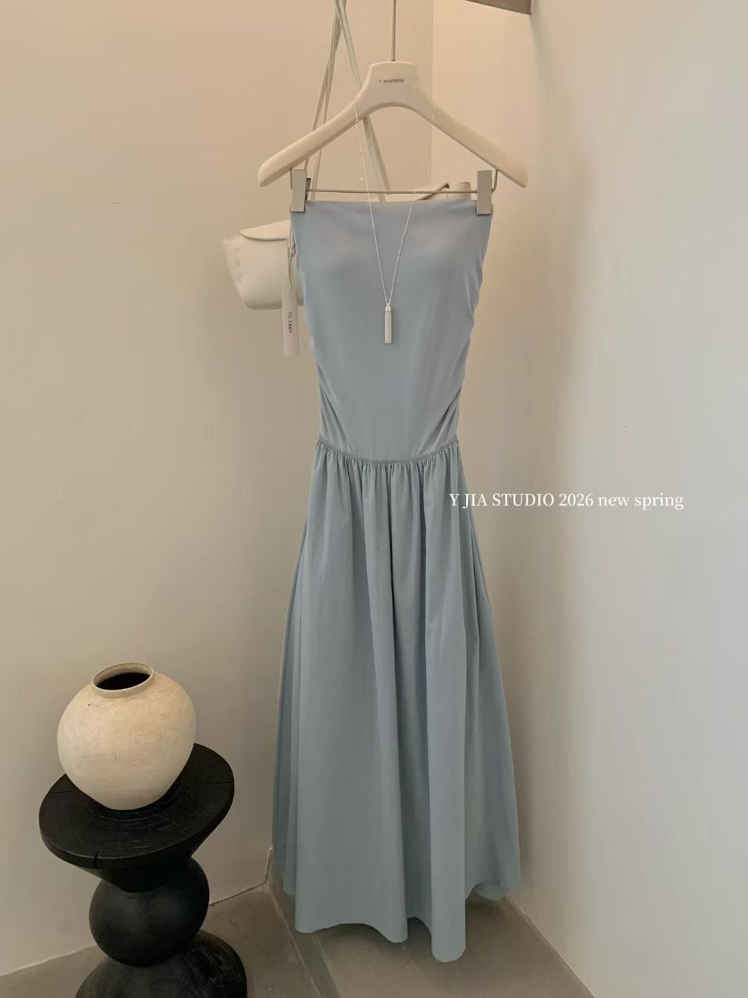 4561 Lace-Up Backless Dress"法式浪漫蕾丝抹胸长裙"