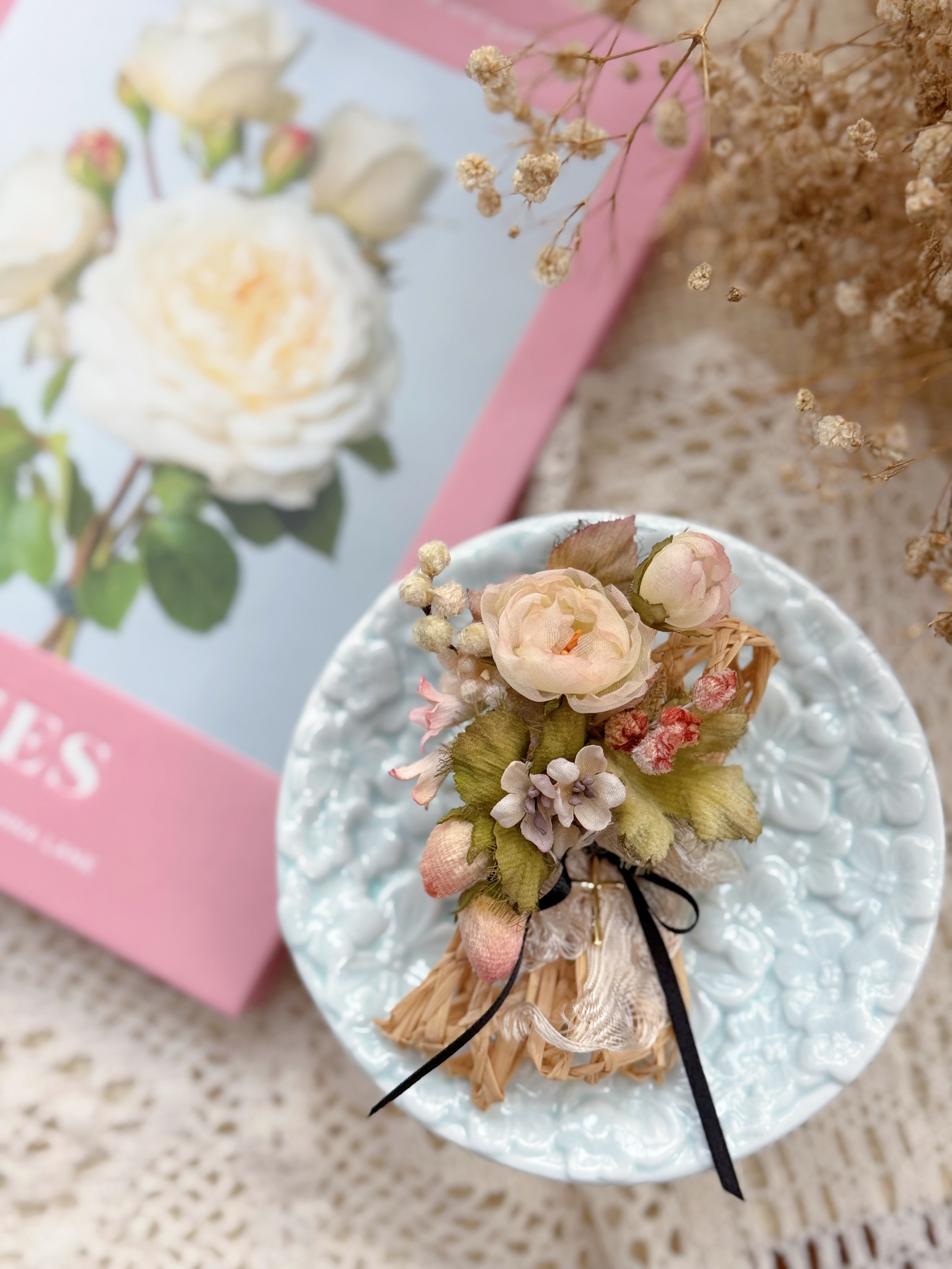 初夏花園 - 玫瑰草莓胸針+髪夾