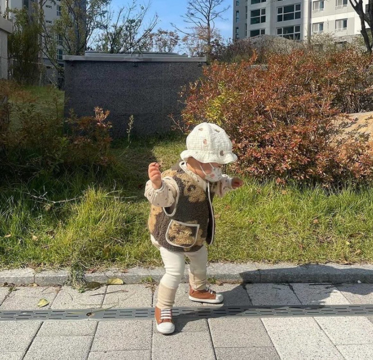 Korean Handmade Many Bears Hat