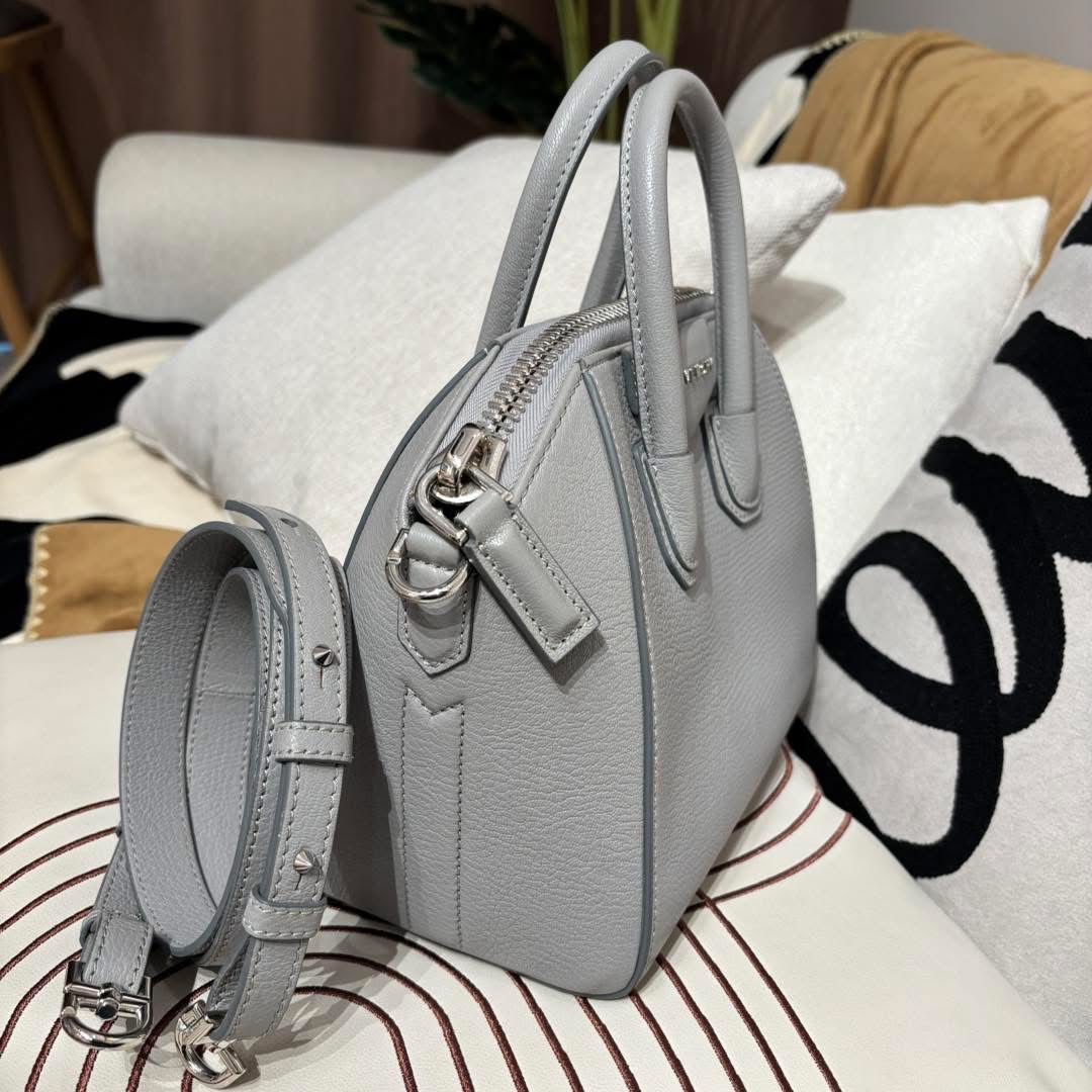 GIVENCHY Antigona Mini 2 way bag 100%Authentic ,98%new