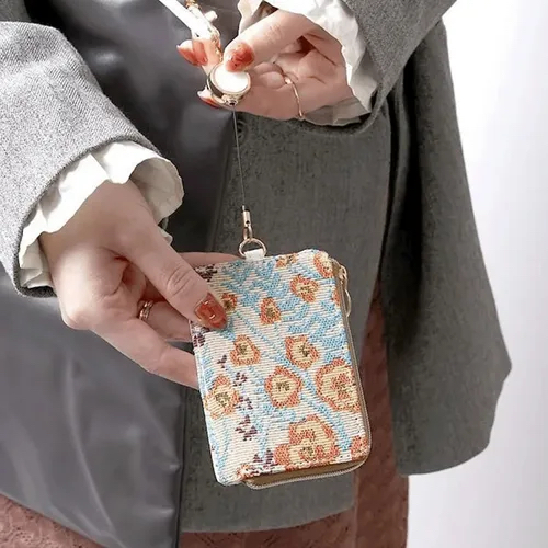 日本🗾品牌可伸縮L形拉鏈式證件套匙扣現貨💞