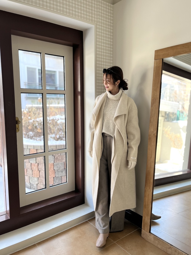 The Souffle Soft Sweater (Oat)