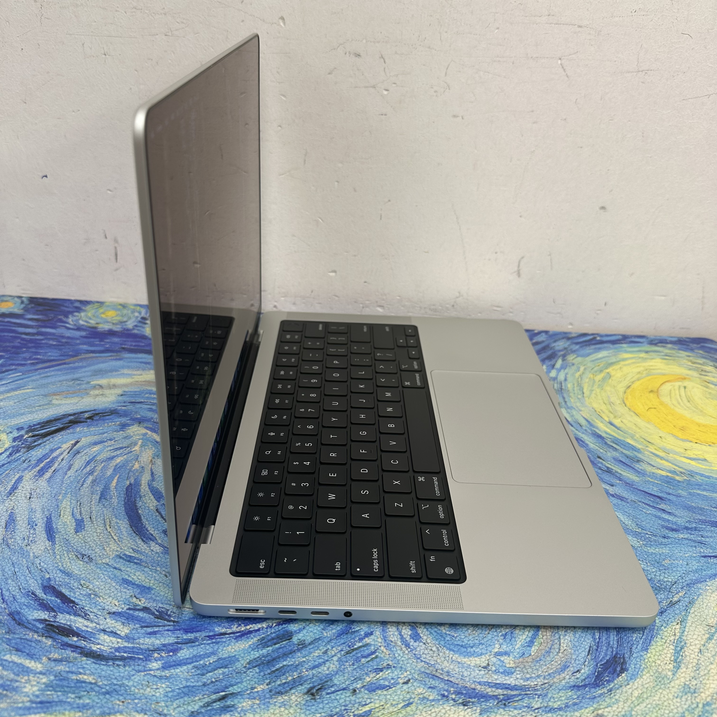 （全新質素 Apple MacBook M4 Pro 14寸🔥 )Apple MacBook M4 Pro 2024 M4 Pro CPU/24GB Ram/512GB SSD/12核心GPU/Liquid Retina XDR Mon/14吋/銀色/ MacBook Pro M4 / MacbookPro M4 Pro / Laptop / Notebook / Ultrabook / Netflix/ YouTube 