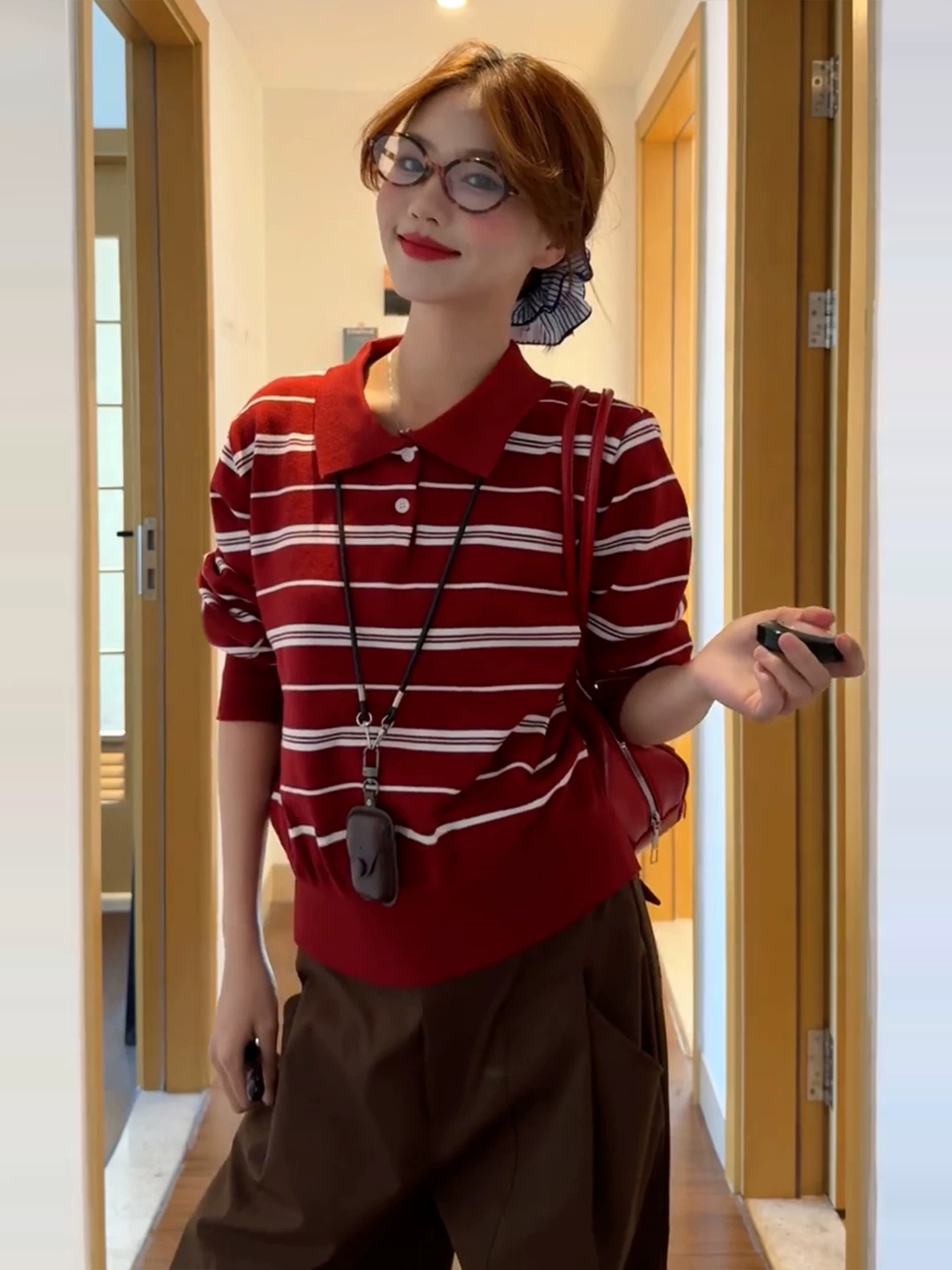 TP563酒红色长袖