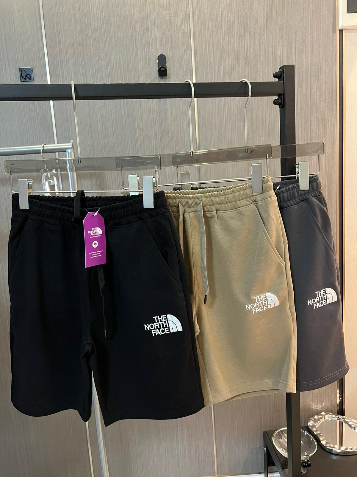 $75條。2條起$65條。4色選擇/Tnf棉質五分褲