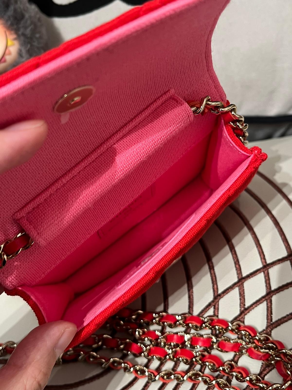 全新 Chanel Mini Flap Bag with chain Size: W12.5*H9*D3cm  100%Authentic ,全新 ✅晶片貼✅dust bag