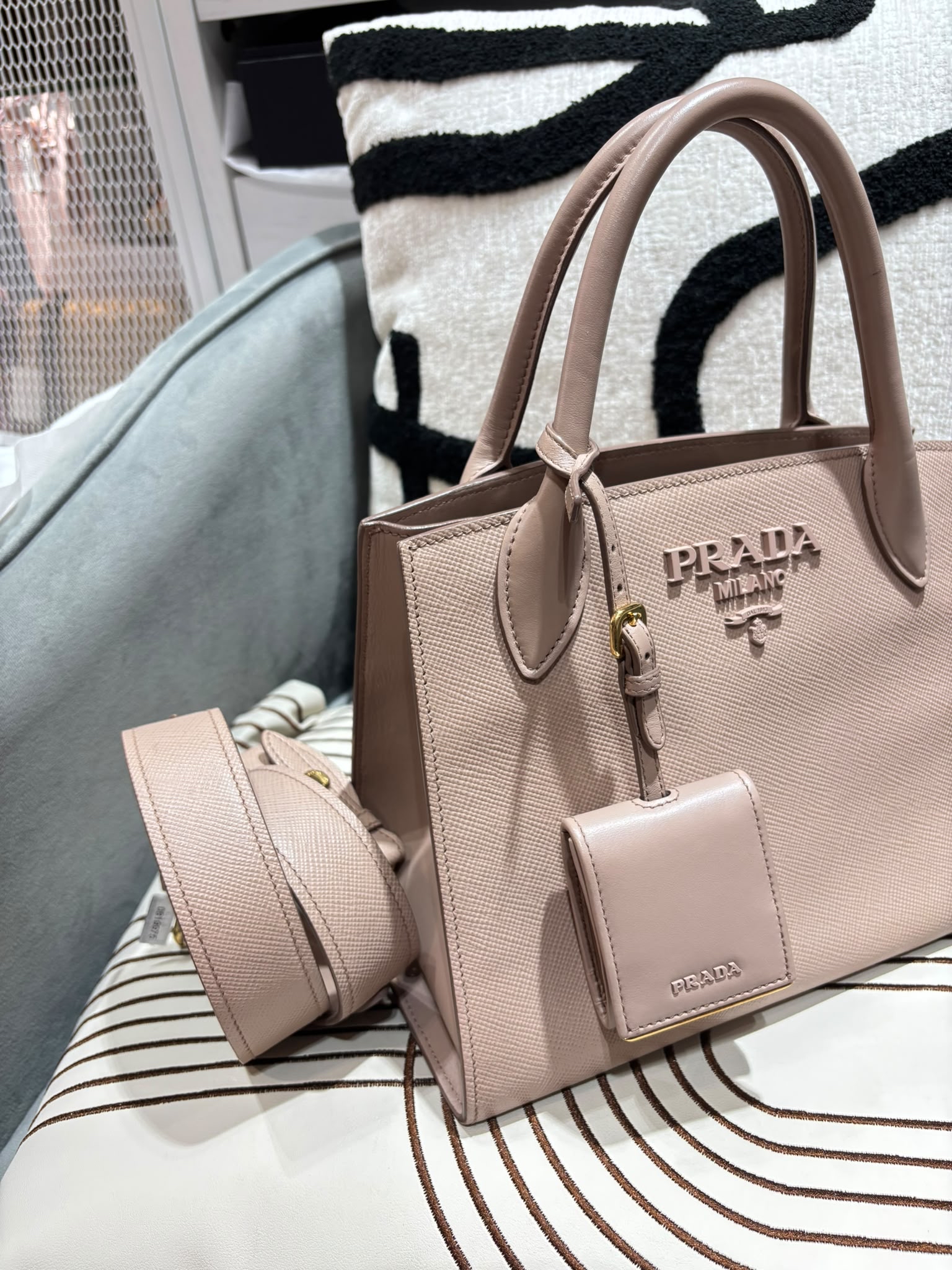 Prada shoulder bag 2way bag  100%Authentic, 95%New