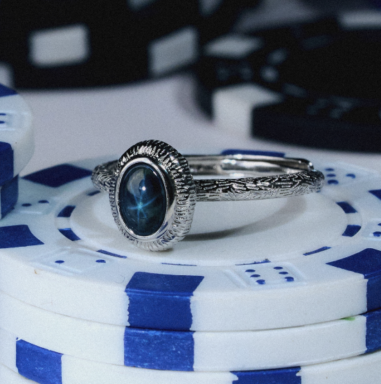 Royal Insight Ring