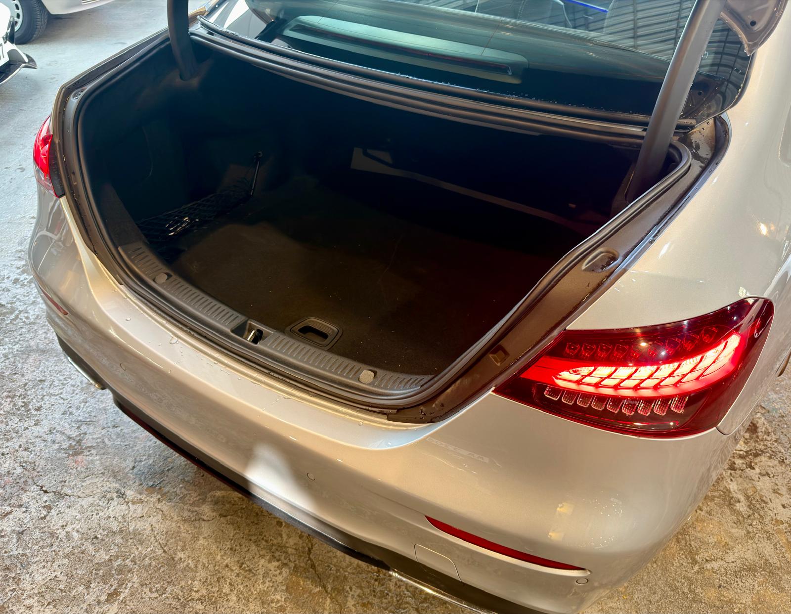 Mercedes-Benz E200 AMG Line Facelift 2020