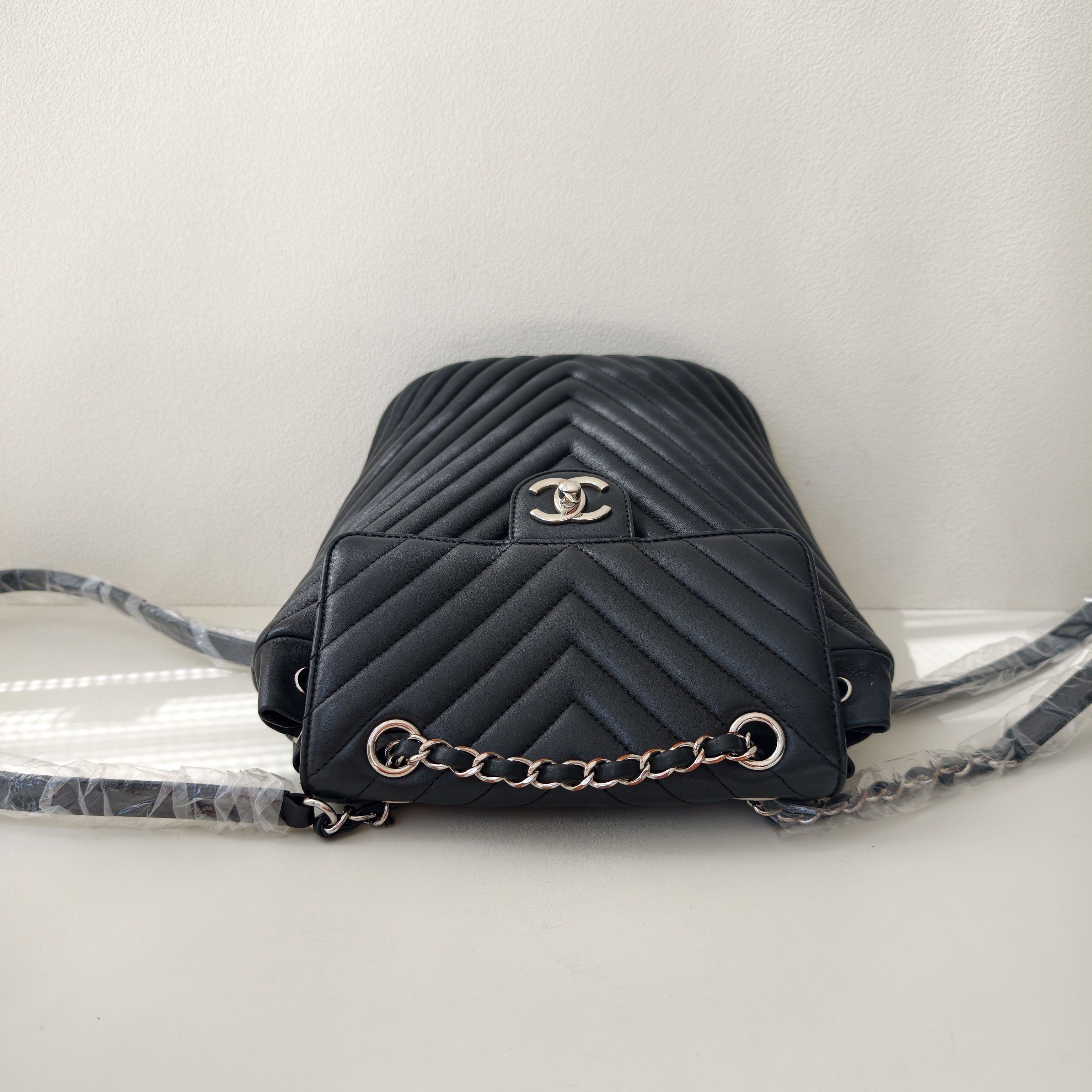 【預訂貨品】Chanel黑色小牛皮書包