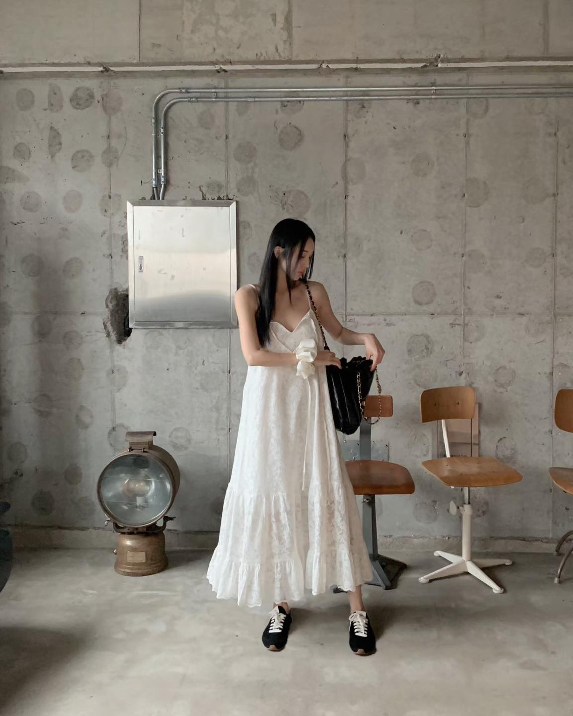 穿頸綁帶lace吊帶裙