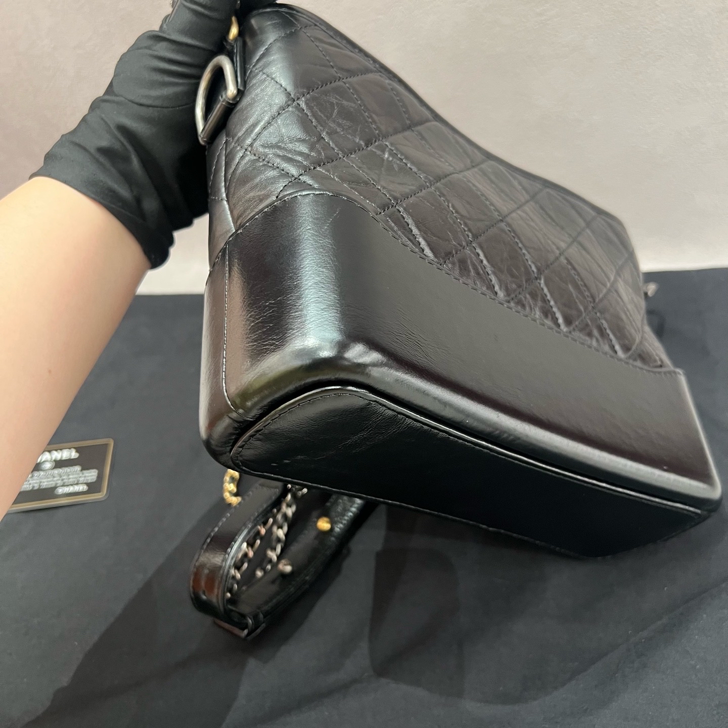 【預訂貨品】Chanel 20A黑金流浪包