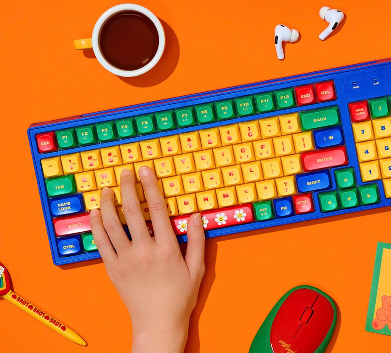 Wiggle Wiggle 彩色無線鍵盤