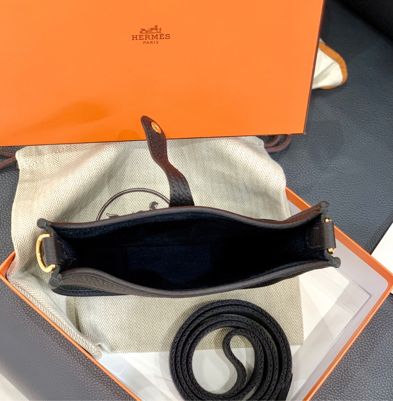 【預訂貨品】全新⭐️Full set  Hermes Caban mini水冰藍