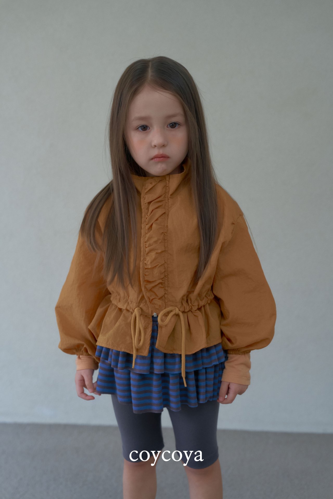 🌸預訂 韓國直送🌸🇰🇷COYCOYA兩色褶皺荷葉邊拉鍊防風外套連收納袋