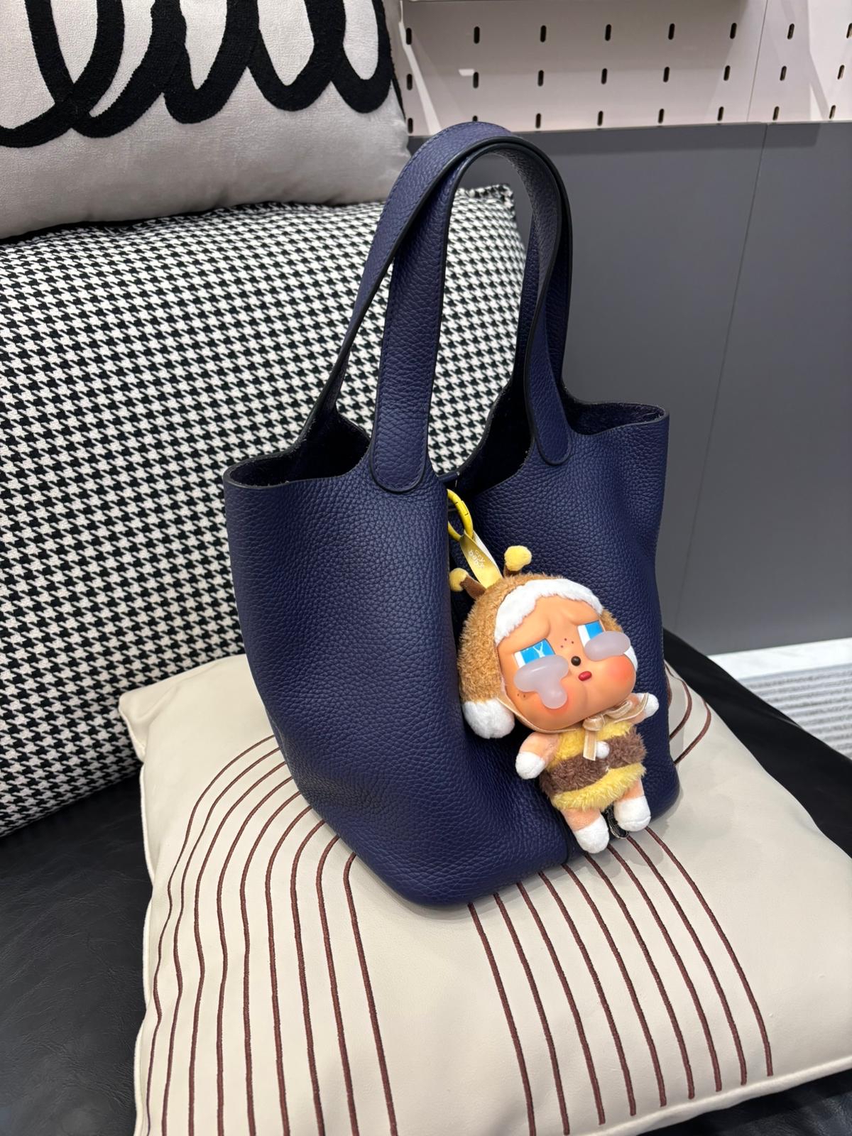 Hermes Picotin 22, Stamp C, 100%Authentic ,95%new ✅key lock ✅dust bag