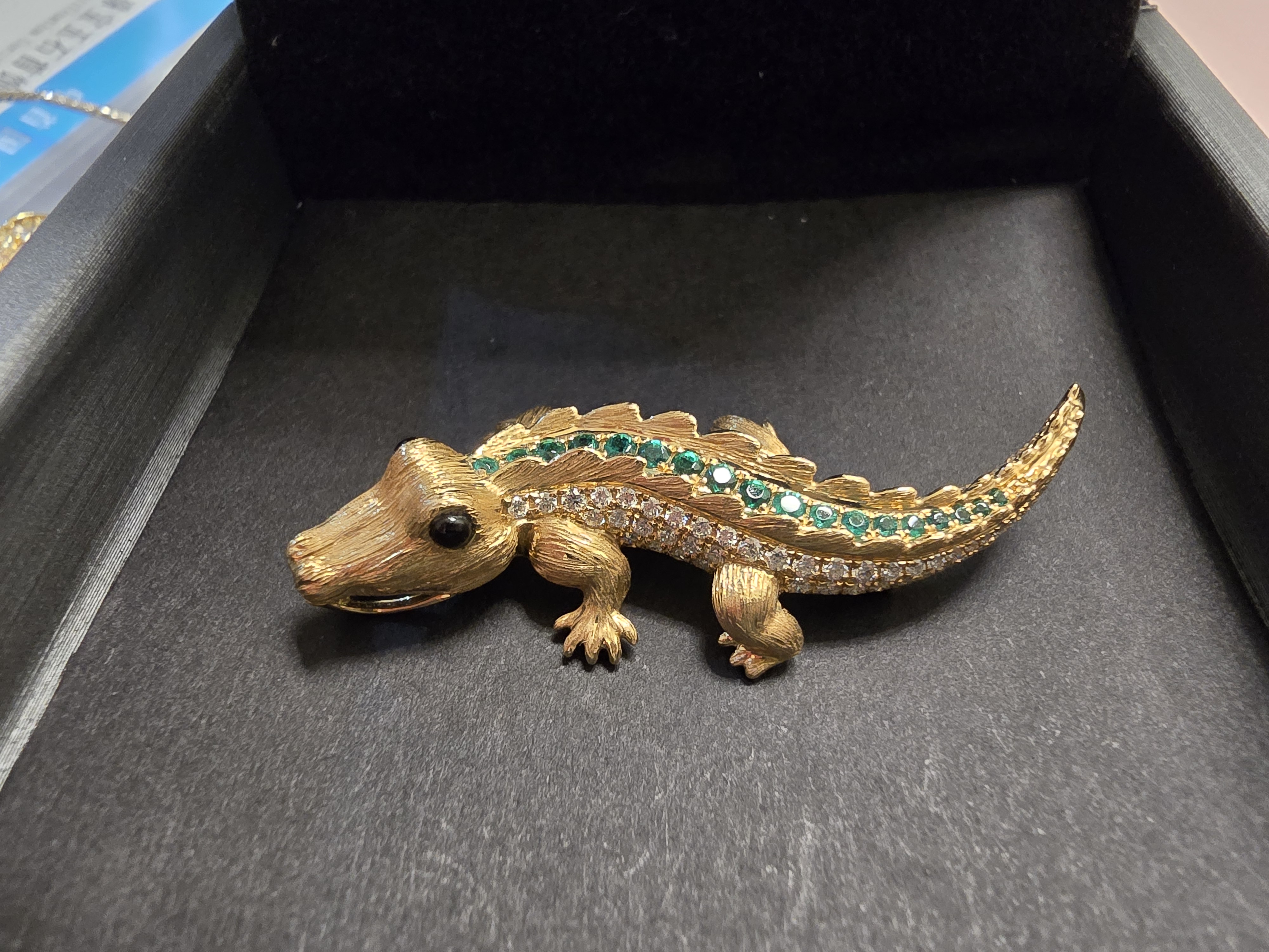 18K 祖母绿鑽石吊墜