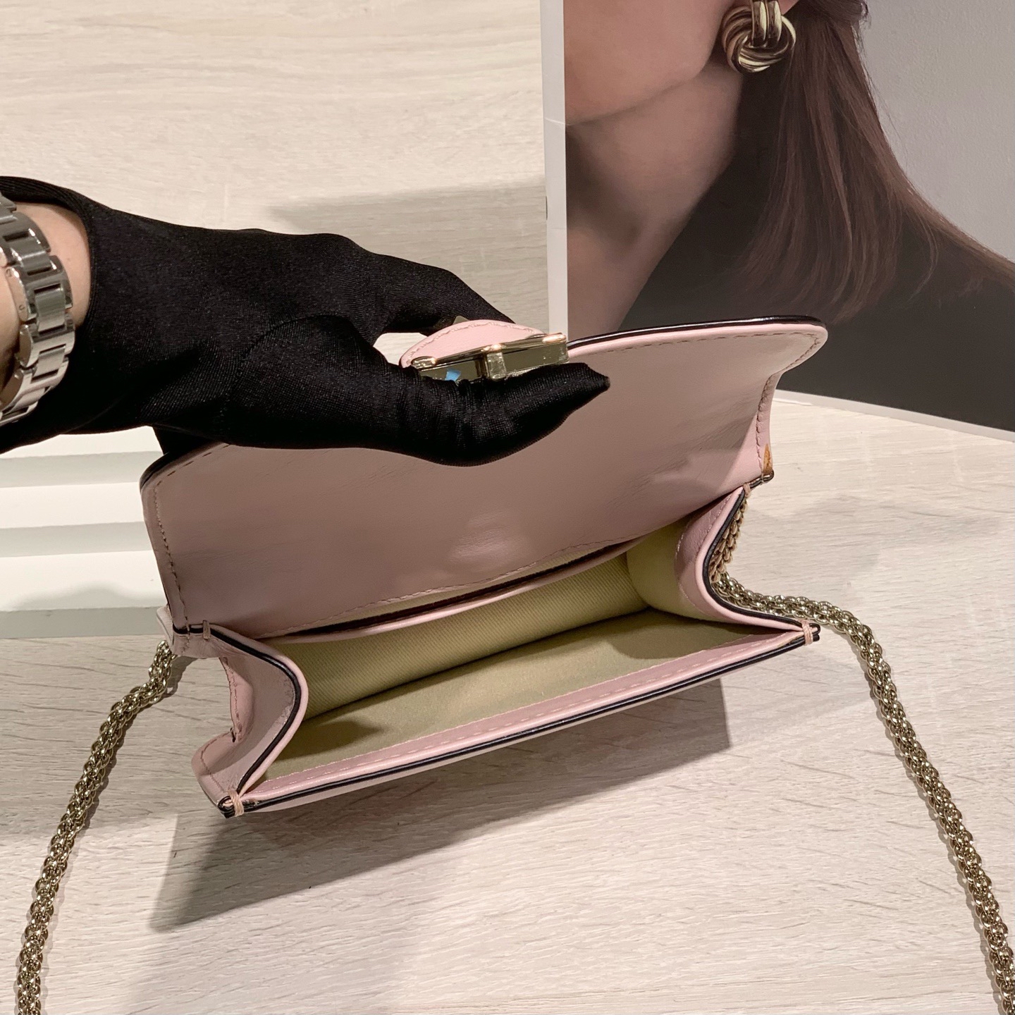 【預訂貨品】Valentino粉色woc