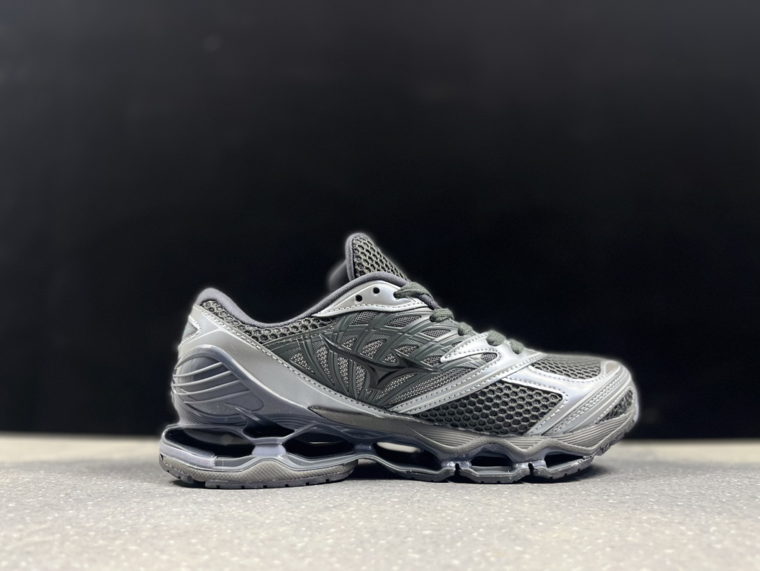 Mizuno Wave Prophecy LS 