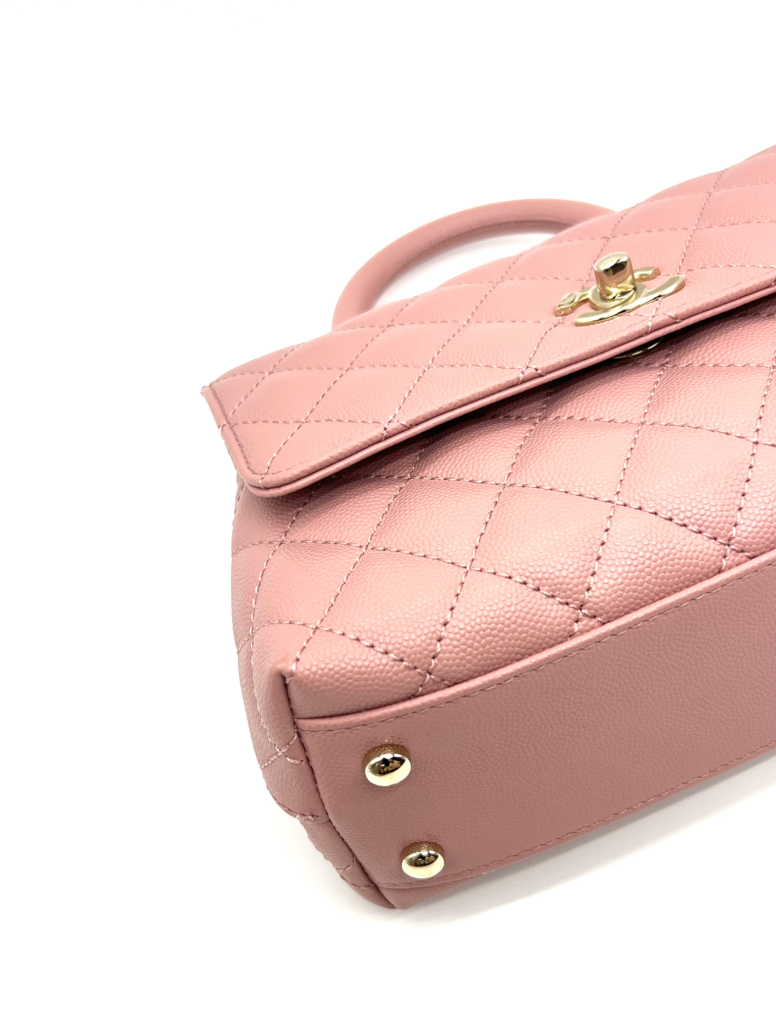 Chanel Small Coco Handle Flap Bag / Product Code: 26031709