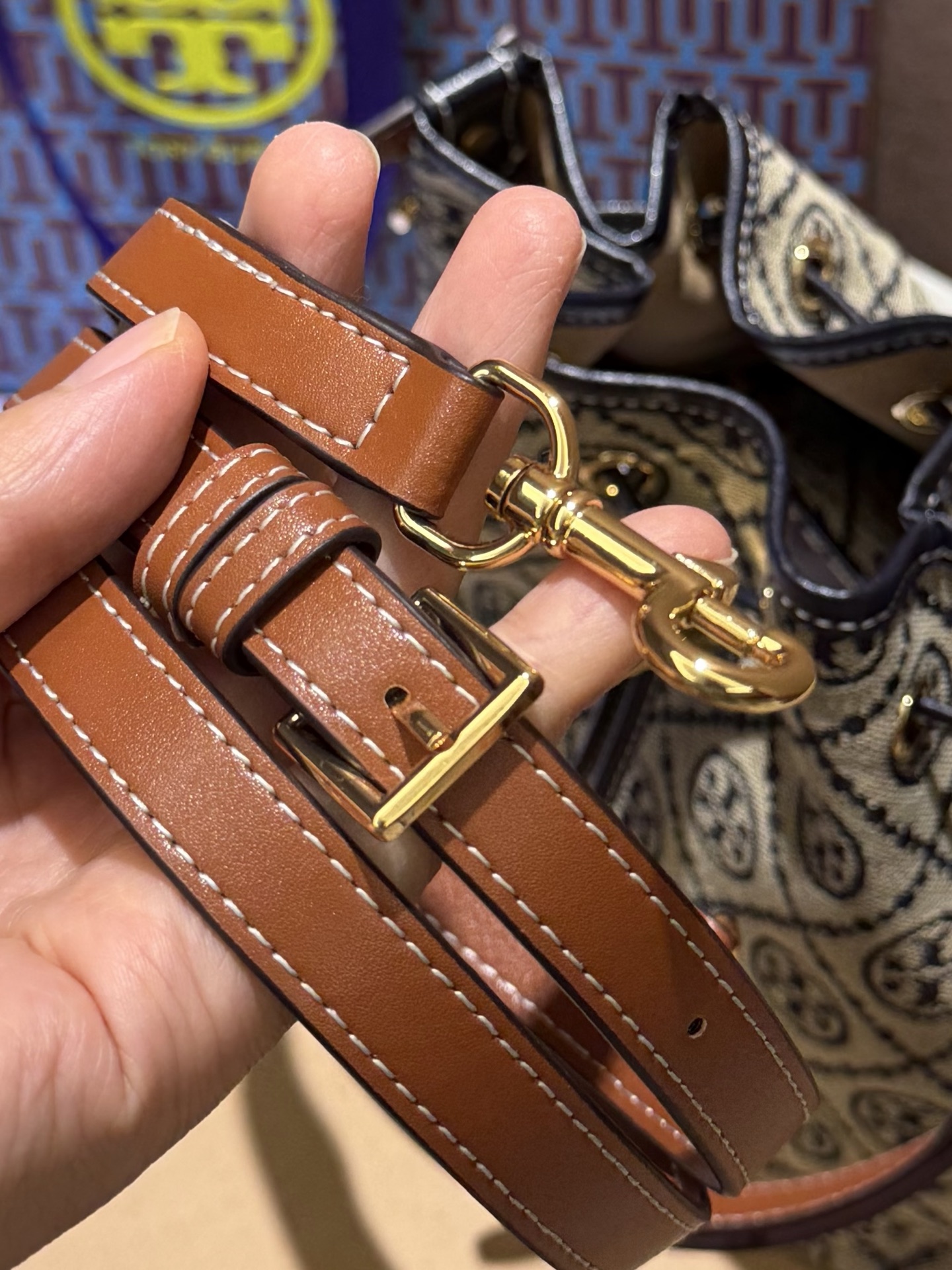 $388,👜 TB老花水桶包（中號）👜