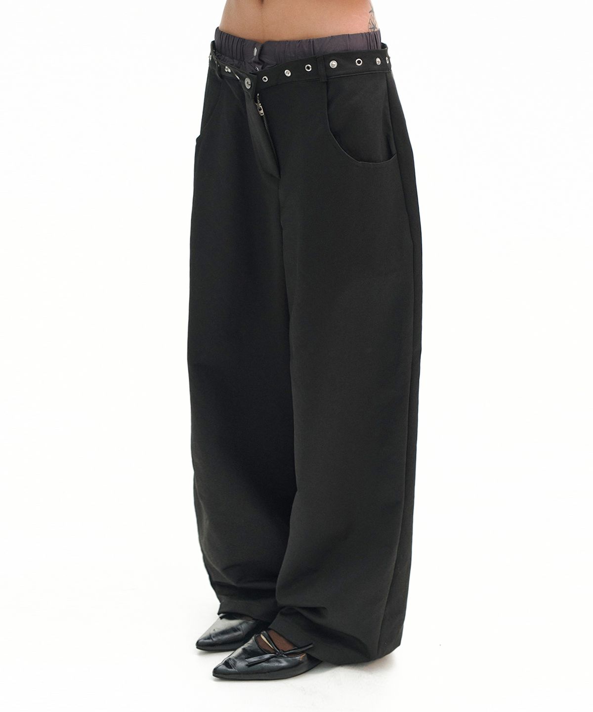 🇰🇷訂購｜PLACE STUDIO 26SS｜Eyelet Point Trunk Layered String Pants 2色 