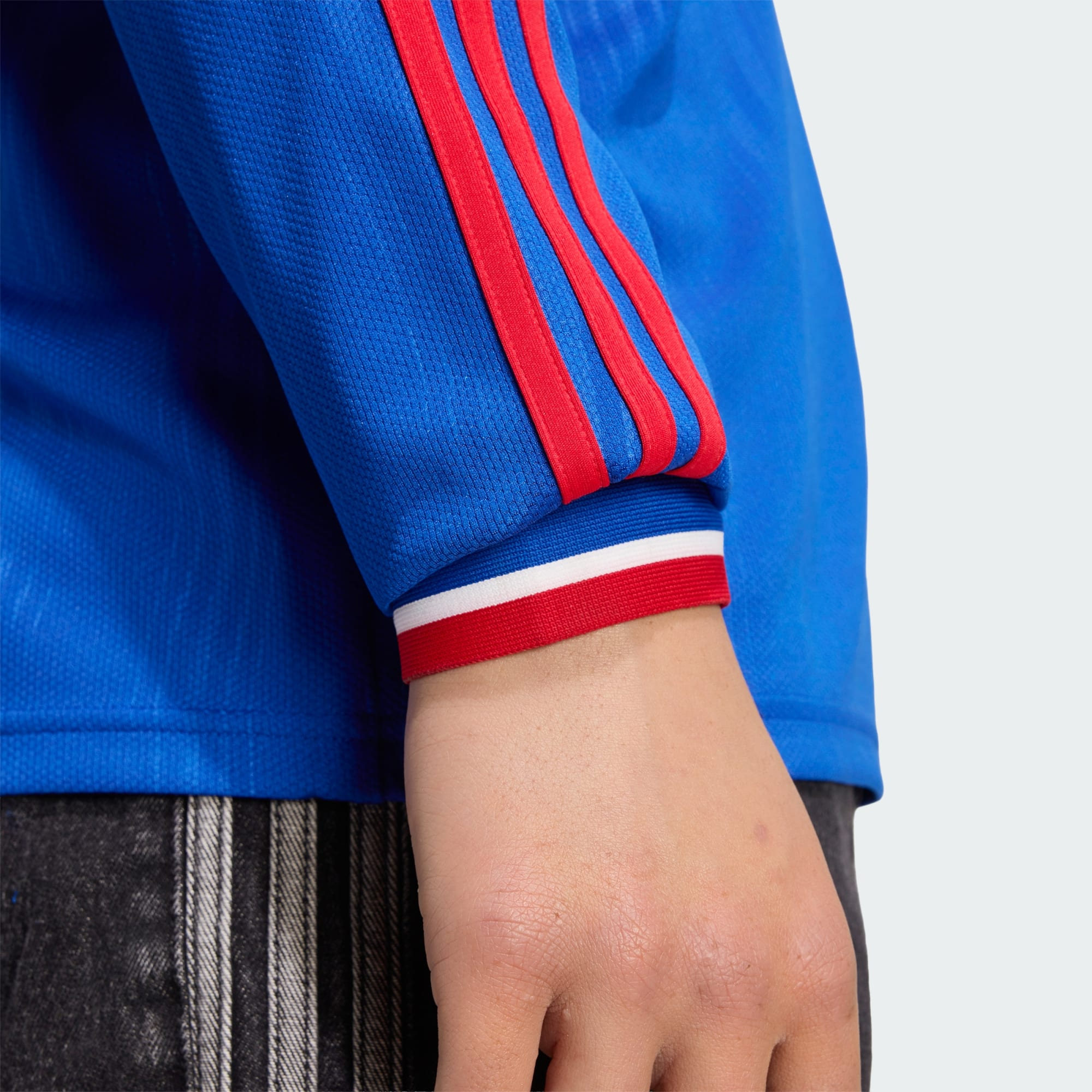 💙重溫經典藍魔傳奇 Adidas Manchester United 曼聯 2026-27 作客長袖球迷版球衣 (可加印字章) KB5555